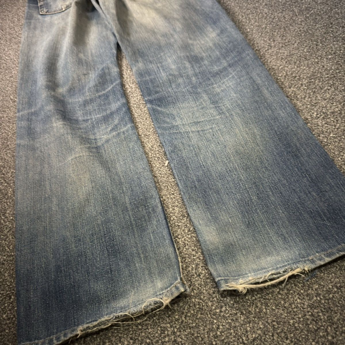 Levi's Vintage Clothing Vintage Levis 502-03 Rusty Dirty Aging Distressed Denim Size US 31 - 12 Thumbnail