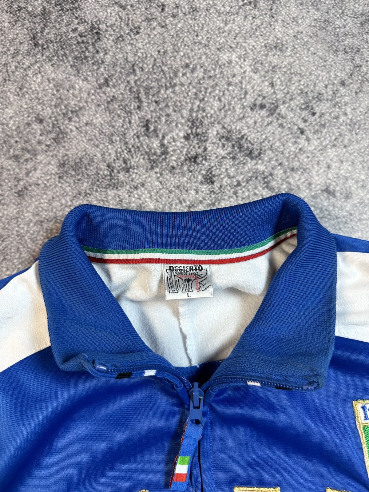 Vintage Y2K Italy Logo Zip Up Jackets Streetwear Rare Casual VTg L Size US L / EU 52-54 / 3 - 3 Thumbnail