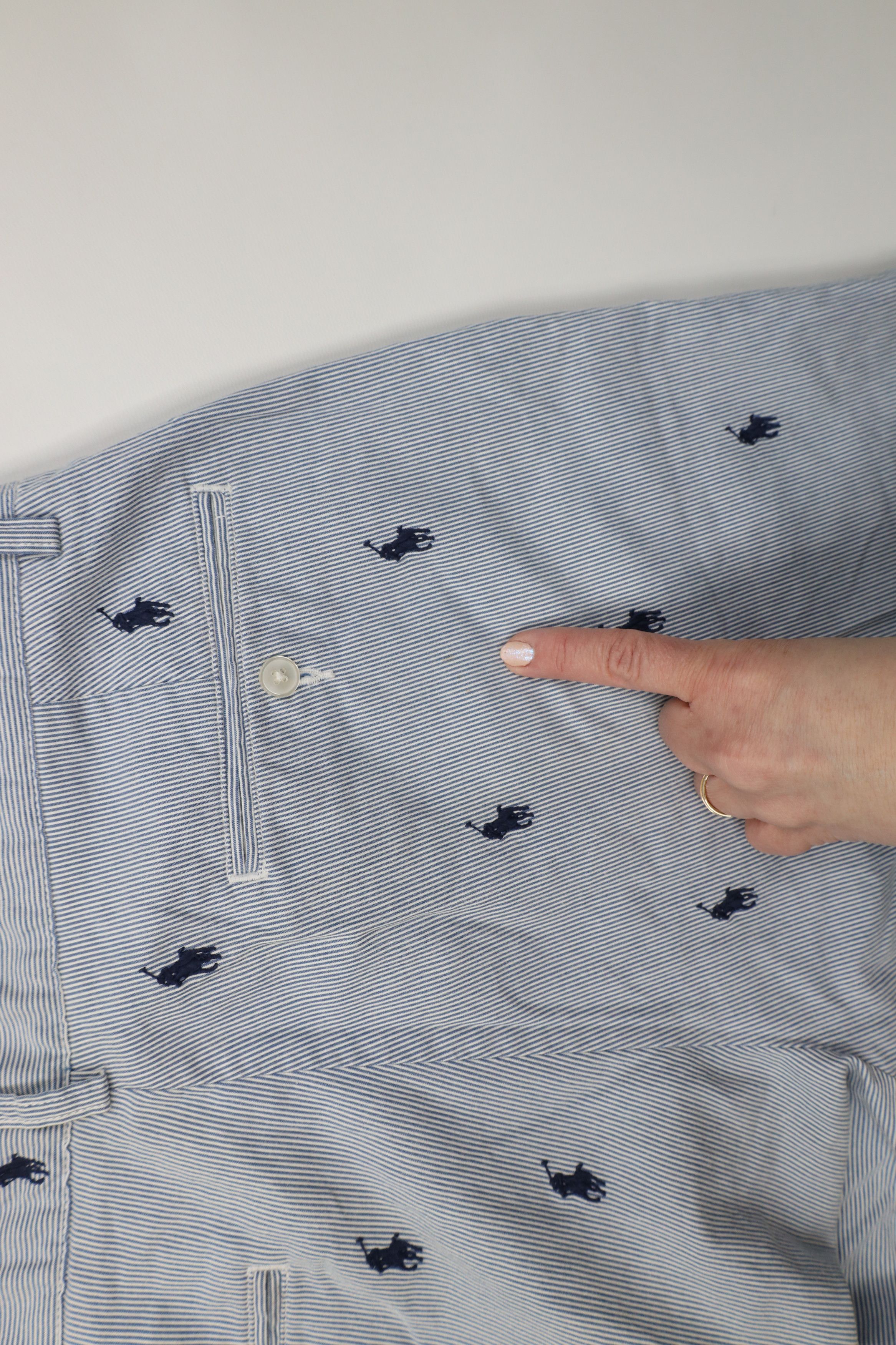 Polo Ralph Lauren Vintage Ralph Lauren Pony All Over Print Chino Shorts Size US 33 - 12 Thumbnail