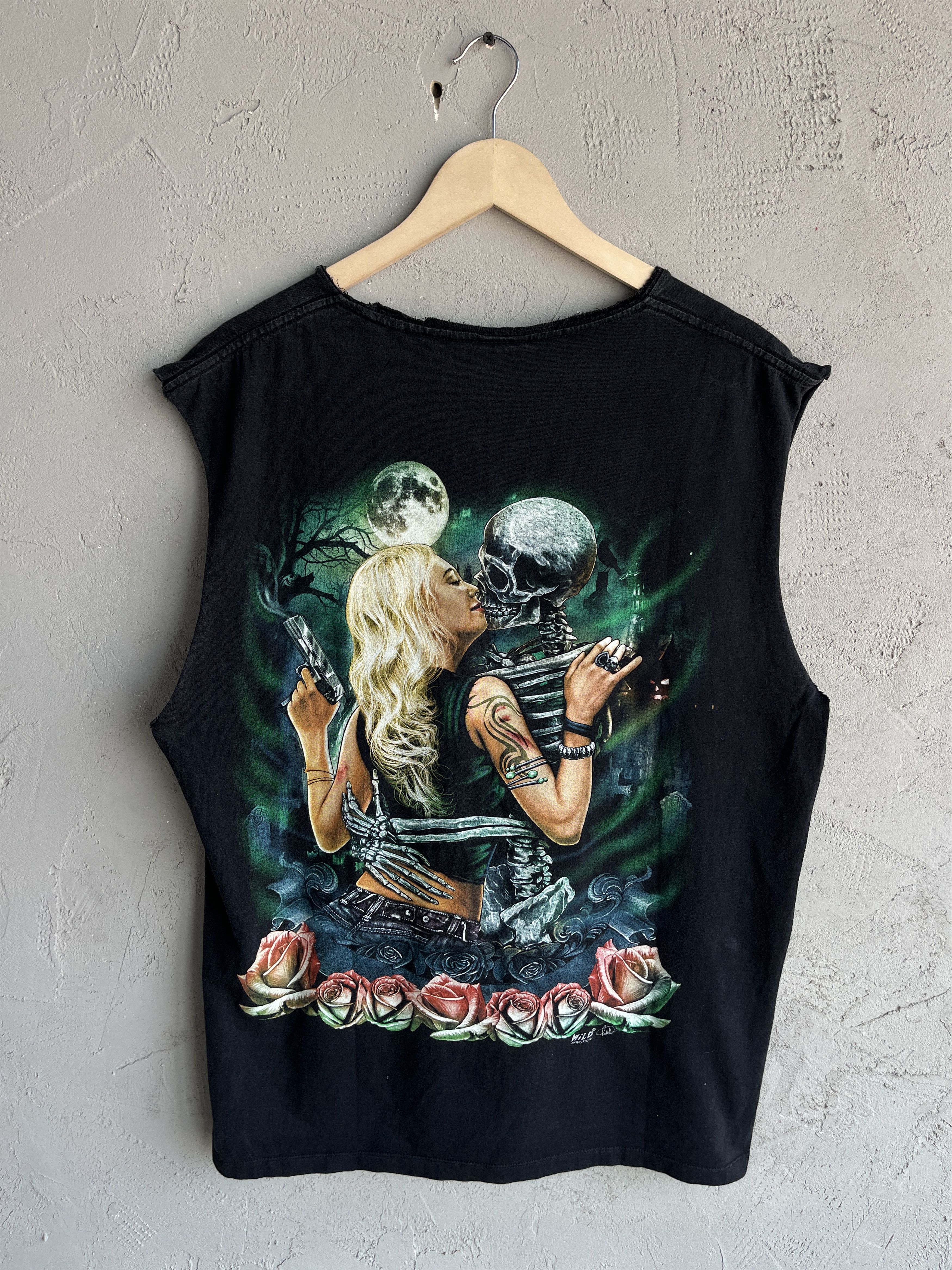 Japanese Brand × Vintage Vintage 90s Y2K Wild Girl Skull Roses Sleeveless T Shirt Size US XL / EU 56 / 4 - 4 Thumbnail