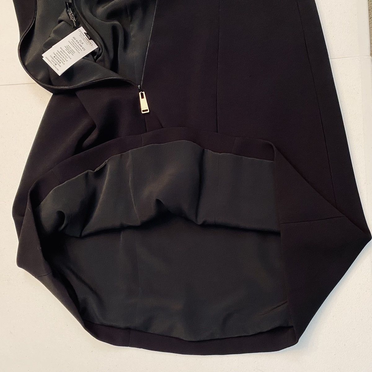 Versace Versace 🇮🇹 Black Stud Sleeve Mini Cocktail Dress Italy 38 NWT Size XS / US 0-2 / IT 36-38 - 15 Thumbnail