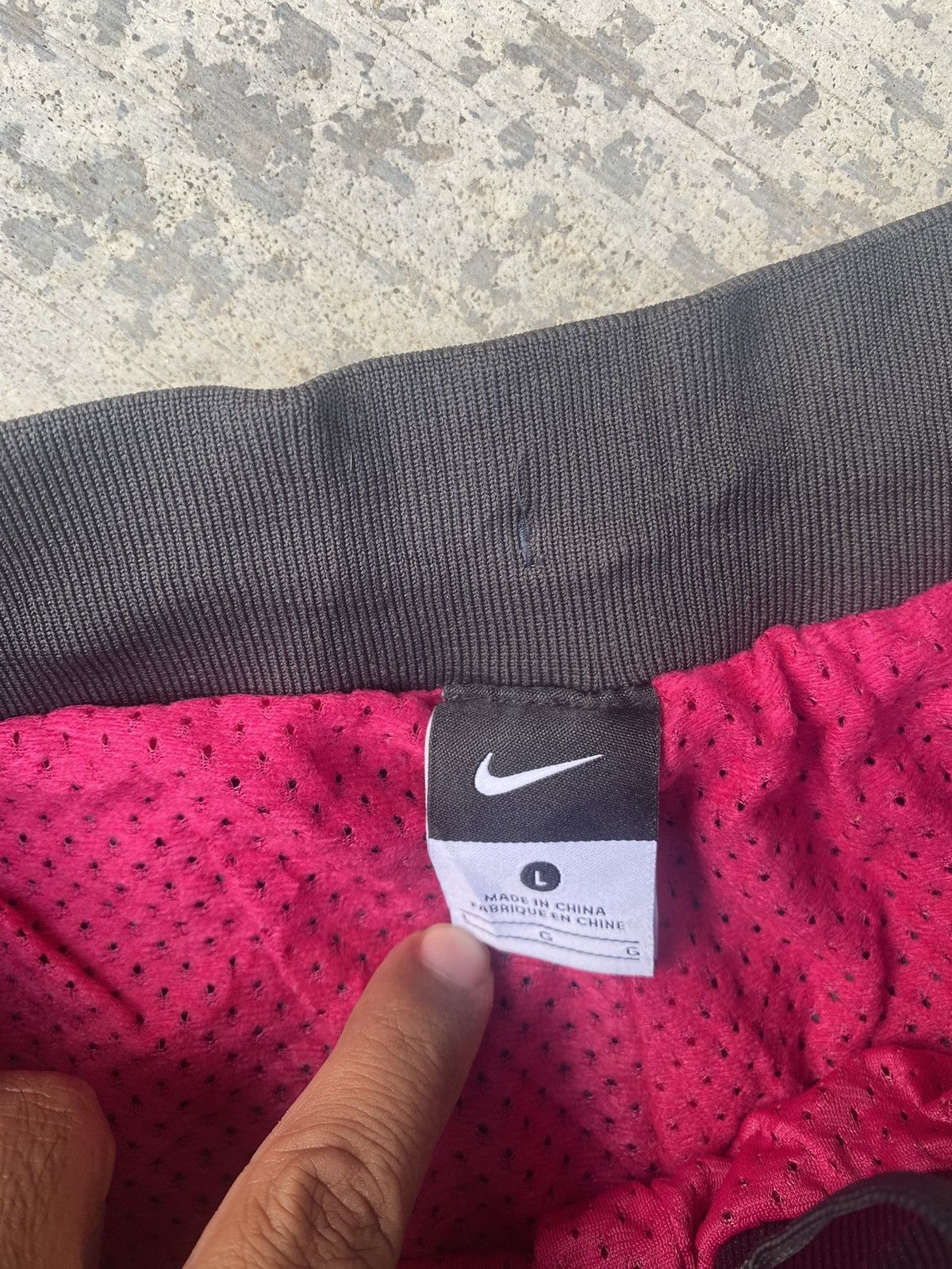 Nike Nike Grey Pink Nylon Pants Size 28" / US 6 / IT 42 - 8 Thumbnail