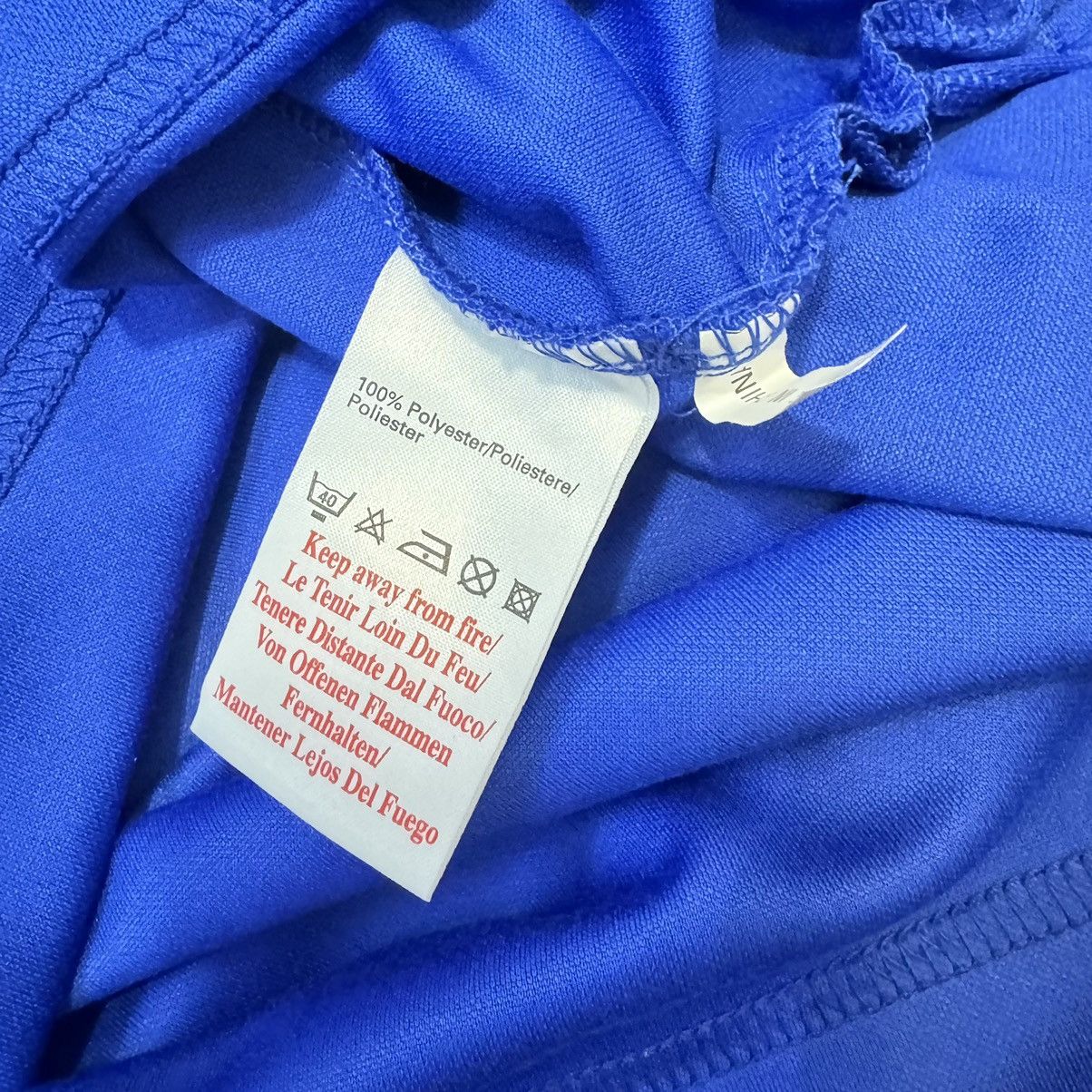 Umbro Chelsea 2000s training sweater (bnwt) Size US M / EU 48-50 / 2 - 9 Thumbnail