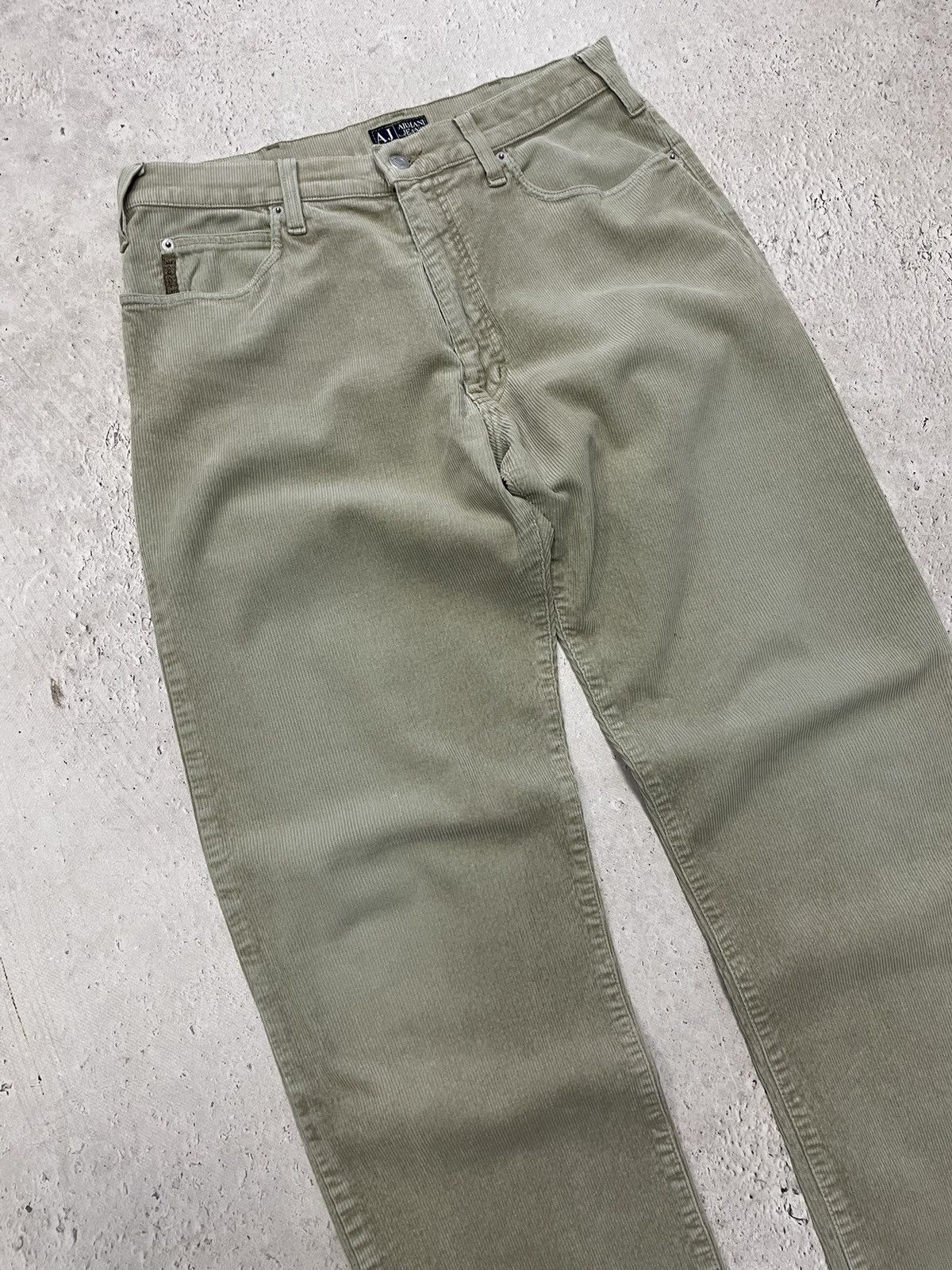 Armani Armani Jeans beige retro velvet classic comfort fit pants Size US 33 - 3 Thumbnail