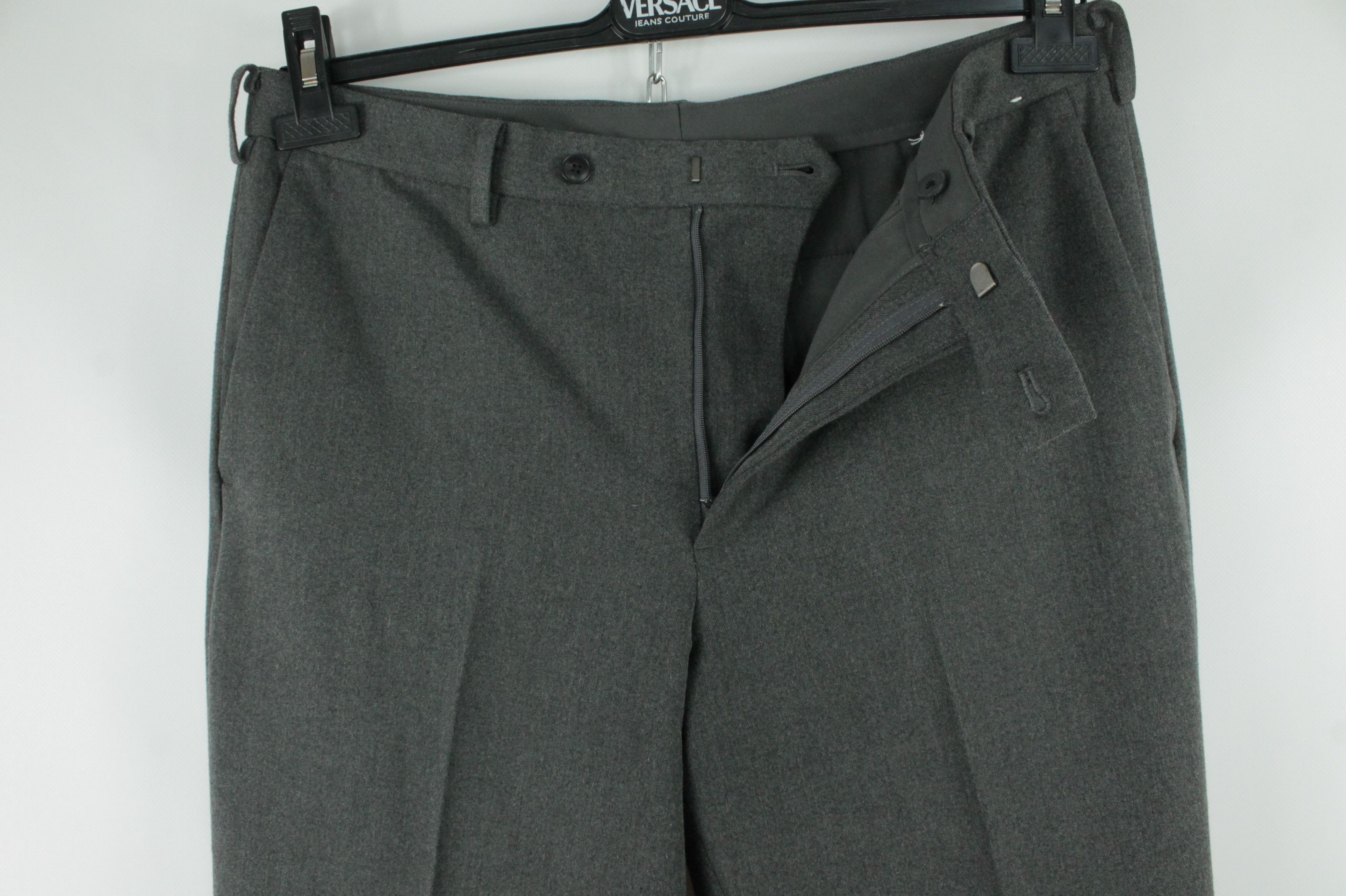 Uniqlo UNIQLO HEATTECH SMART PANTS GRAY Size US 34 / EU 50 - 2 Thumbnail