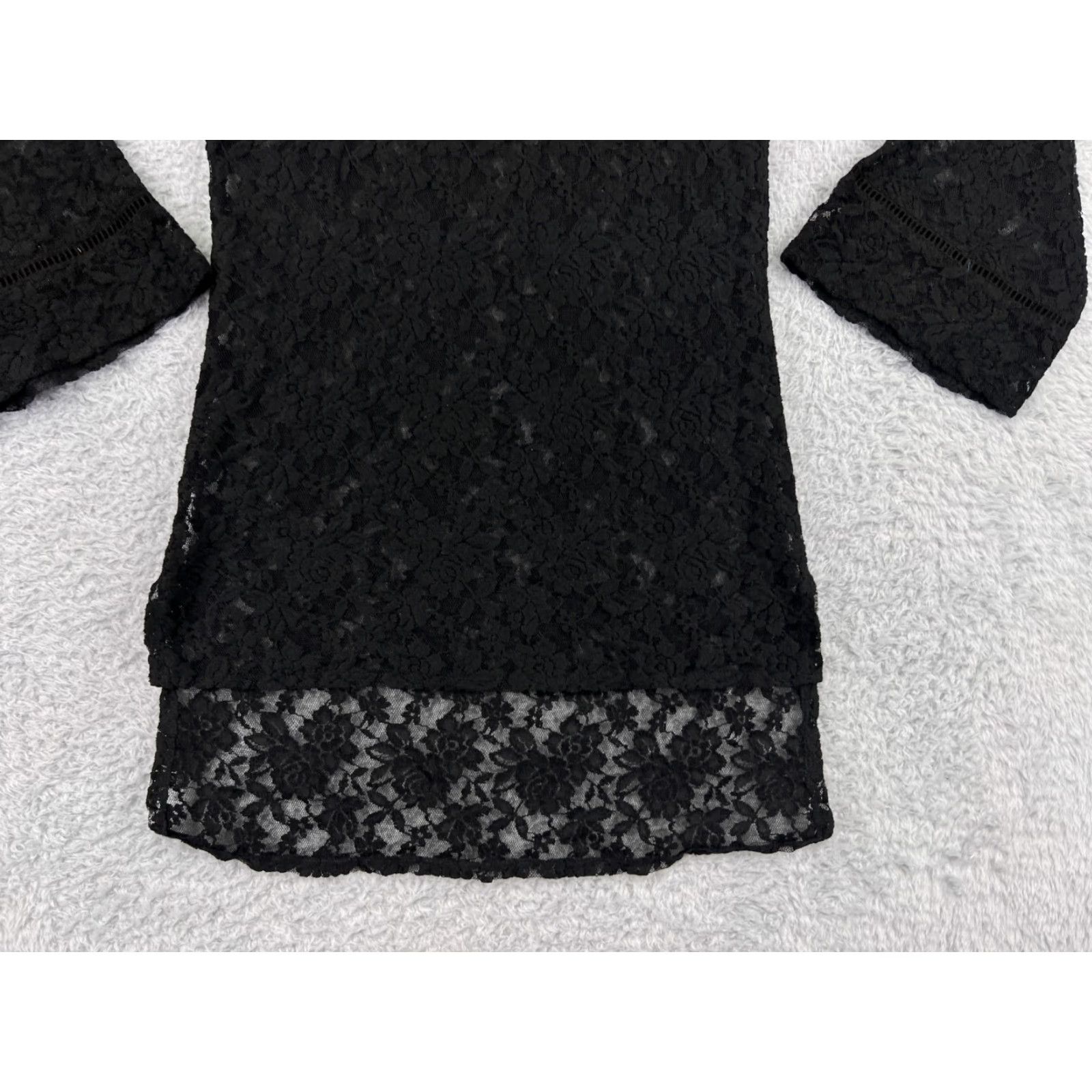 Vintage VINTAGE LA Made Womens Blouse Long Sleeve V-Neck Lace Overlay Floral Small Black Casual Shirt Adult Oktoberfest Dress UpWeekend Wear Size S / US 4 / IT 40 - 5 Thumbnail