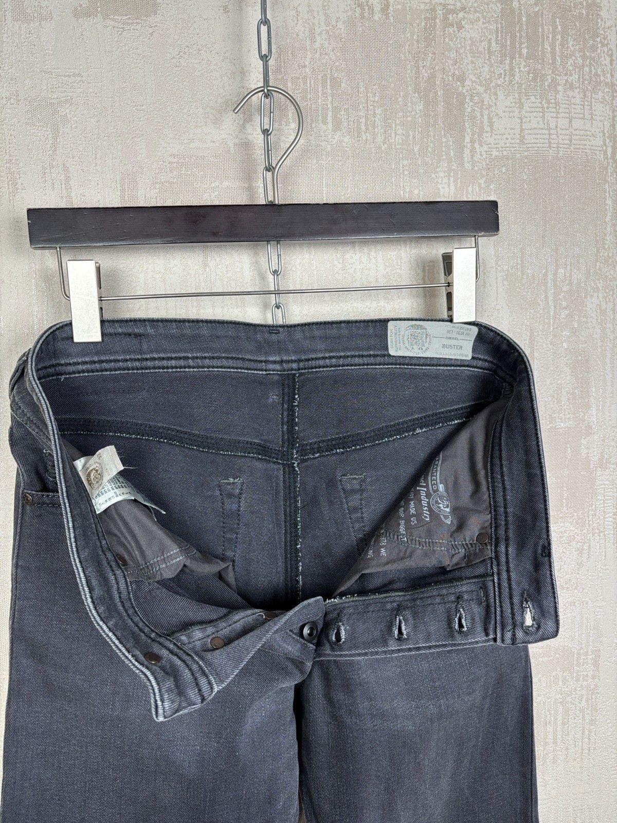 Diesel Diesel Buster Jeans Regular Slim-Tapered Size W 32 L 30 Size US 32 / EU 48 - 17 Thumbnail