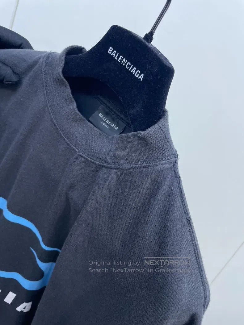 Balenciaga Balenciaga Bestseller Blue Ring Letter Short Sleeve T-Shir Size US S / EU 44-46 / 1 - 4 Thumbnail