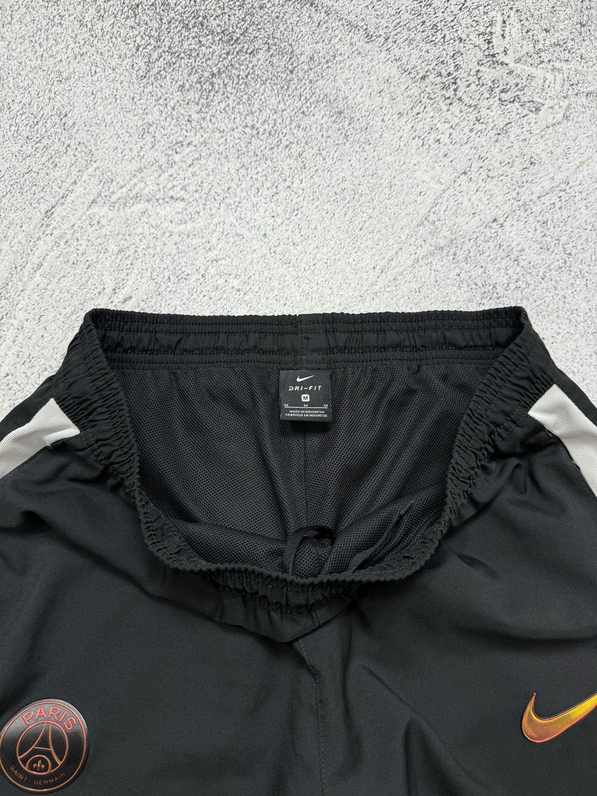 Nike NIKE PSG DRILL Y2K VINTAGE NYLON TRACKSUIT JACKET + PANTS Size US M / EU 48-50 / 2 - 19 Thumbnail