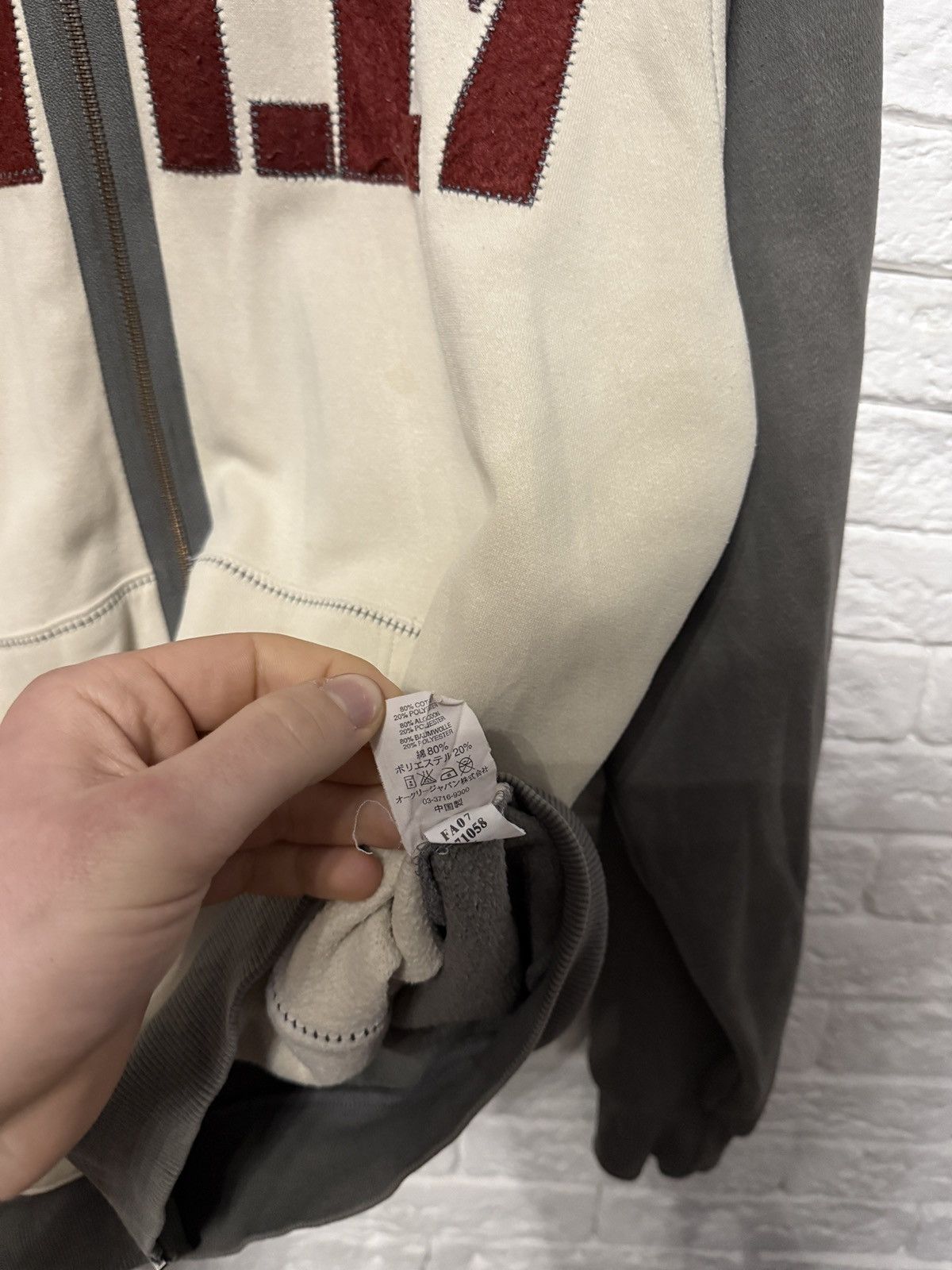 Oakley Vintage Oakley Huge Embroidered Logo Full Zip Hoodie Sz L Size US L / EU 52-54 / 3 - 6 Thumbnail