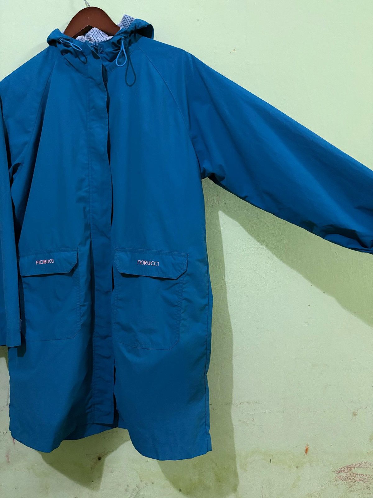 Fiorucci Fiorucci Parka Jacket Design with Hoodie Nice Design Size US L / EU 52-54 / 3 - 3 Thumbnail