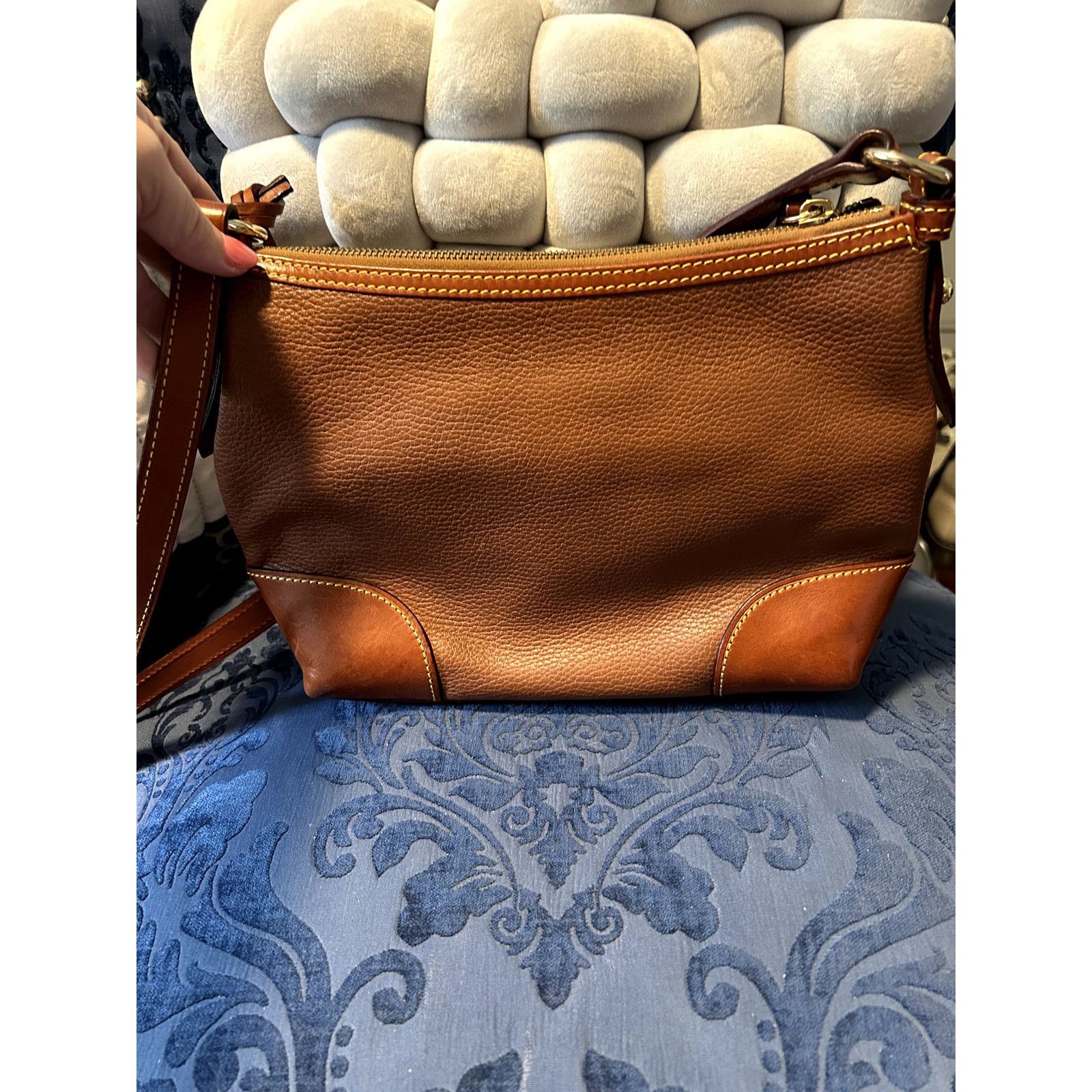 Dooney & Bourke Dooney & Bourke Brown Double Pocket Shoulder Bag Size ONE SIZE - 5 Thumbnail