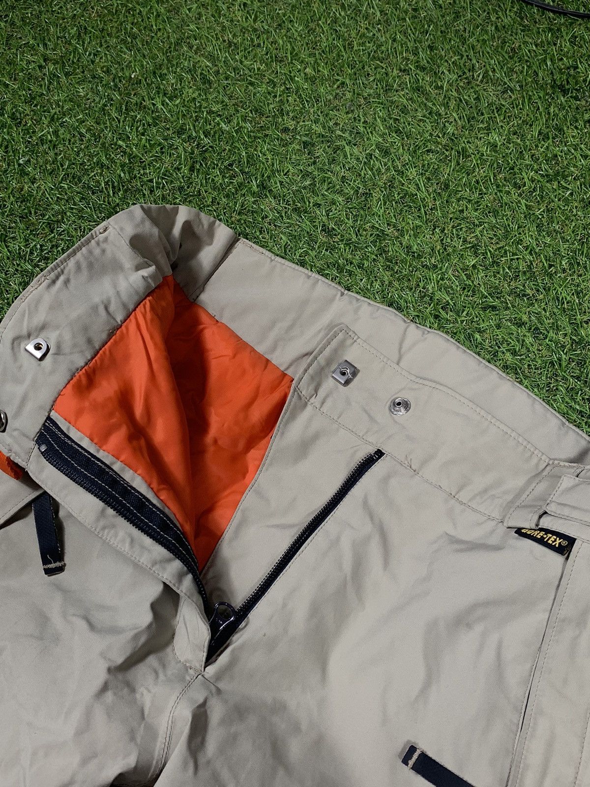 Napapijri Vintage Napapijri Ski pants streetwear outdoor style size M Size US 32 / EU 48 - 6 Thumbnail
