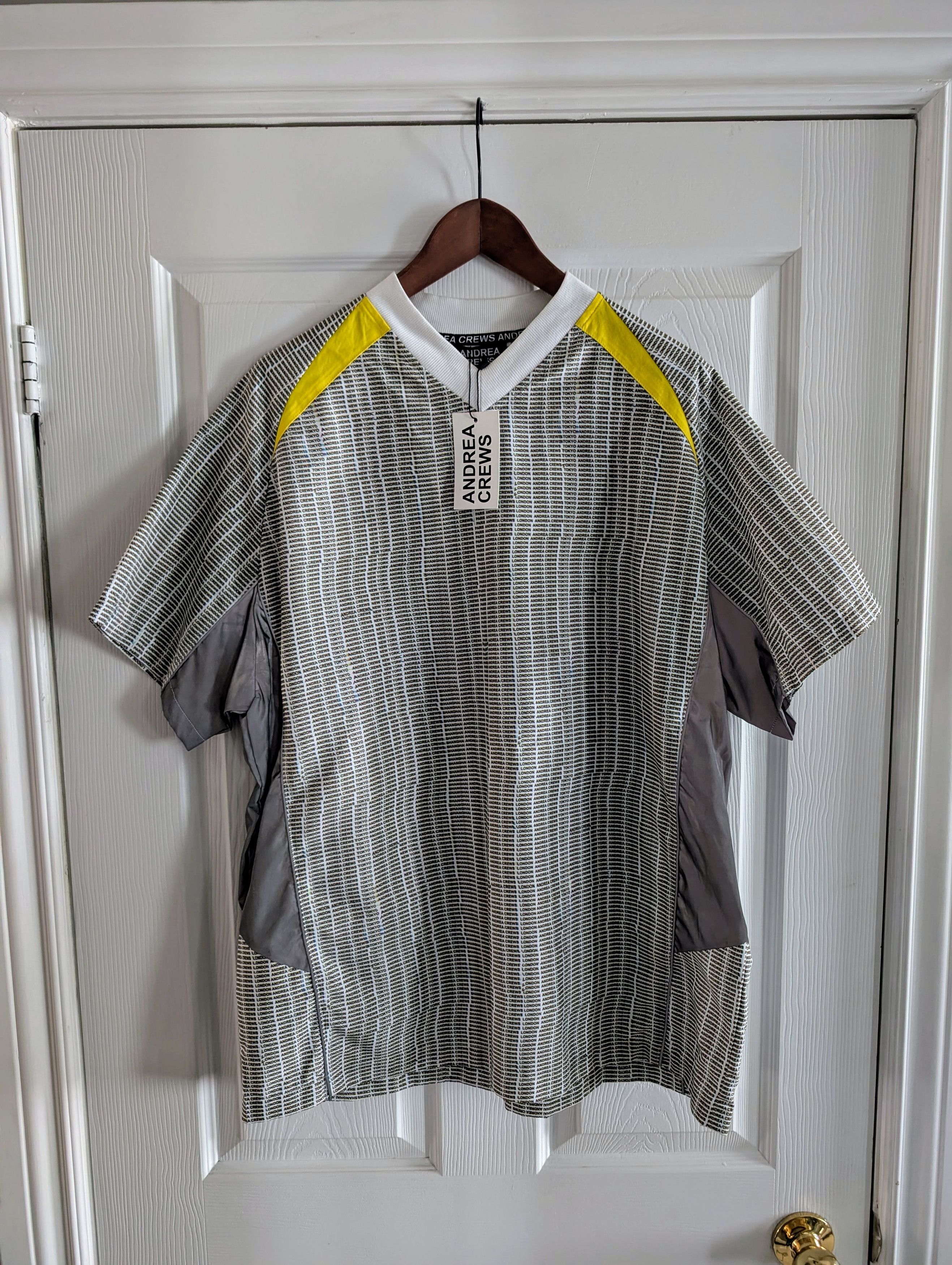 Andrea Crews ANDREA CREWS REFLECTIVE SHIRT Size US M / EU 48-50 / 2 - 2 Thumbnail