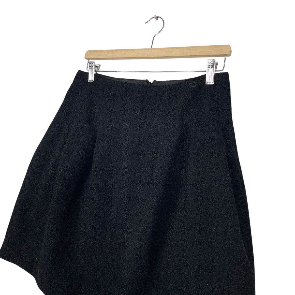 Chanel Chanel Wool Skirt Size 28" / US 6 / IT 42 - 10 Thumbnail