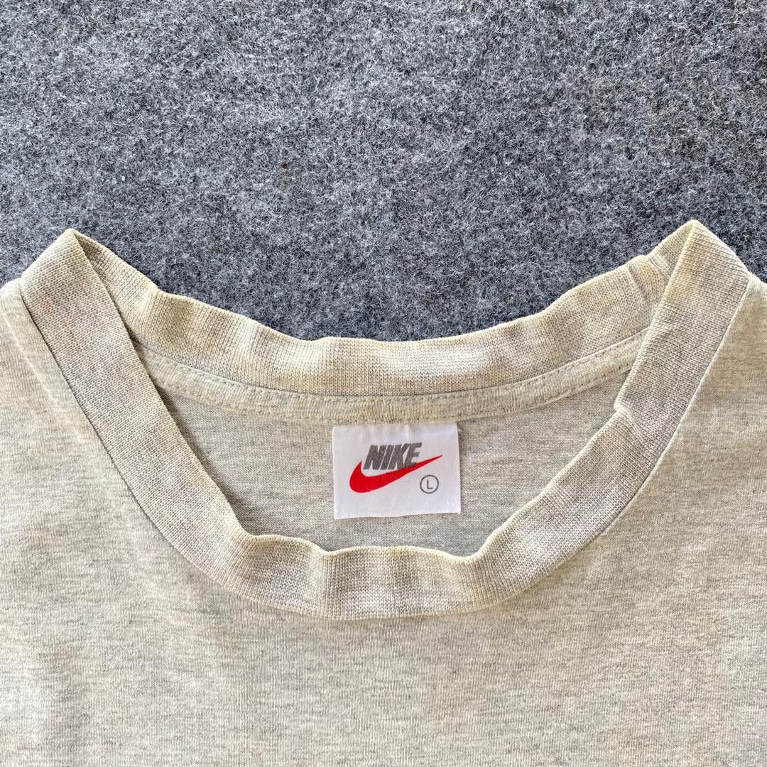 Nike Vintage Nike Wilbeldon Tenis open Tour 99 Tshirt Size US L / EU 52-54 / 3 - 6 Thumbnail