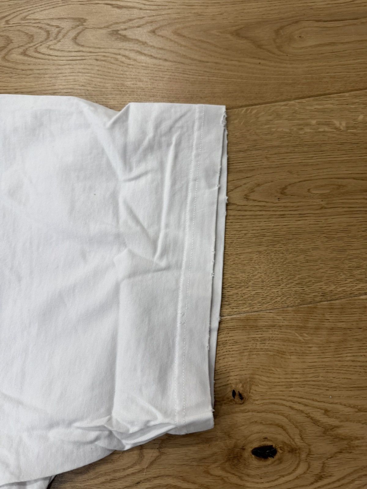 Balenciaga Balenciaga white piercing t-shirt 5 Size US XXL / EU 58 / 5 - 6 Thumbnail