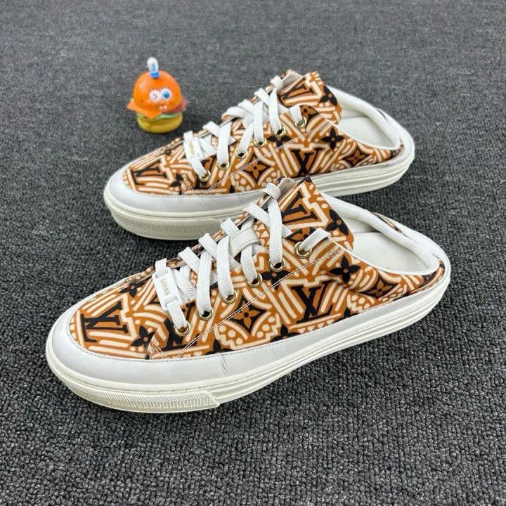 Louis Vuitton Louis Vuitton Crafty Stellar Printed Sneakers 0079 Size US 6 / IT 36 - 1 Thumbnail