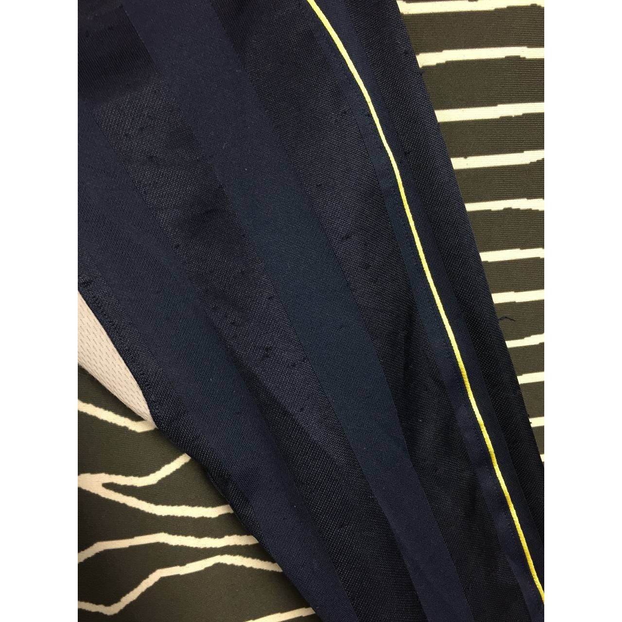 Le Coq Sportif × Vintage Le Coq Sportif Dark Blue Striped Football Jersey Size US L / EU 52-54 / 3 - 7 Thumbnail