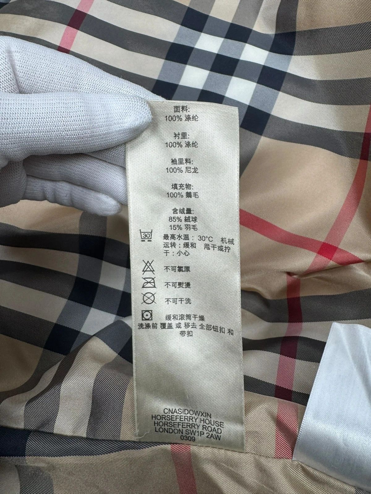 Burberry Burberry Down Puffer Parka Hooded Quilted size L Size L / US 10 / IT 46 - 16 Thumbnail