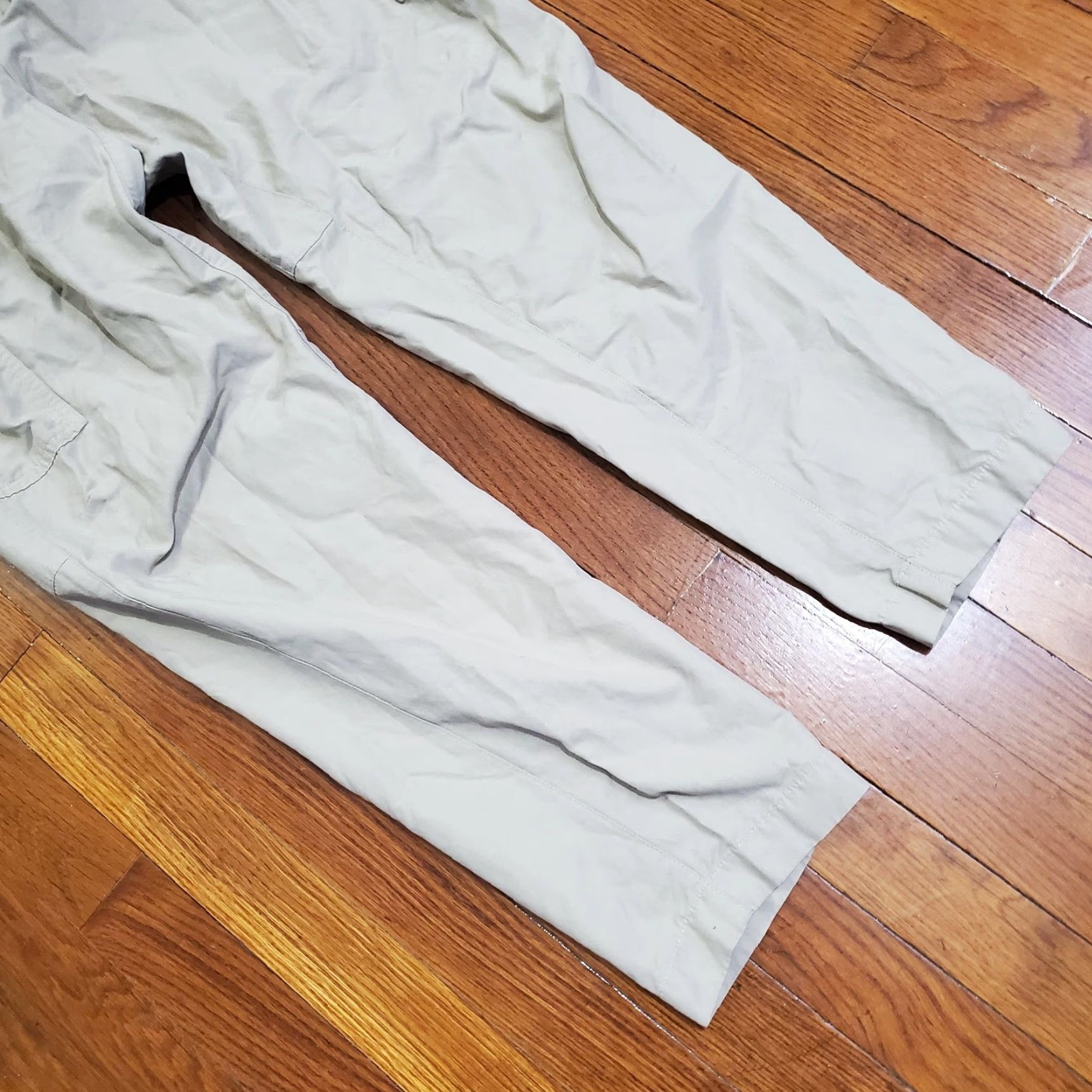 Nike Pants Mens Large Beige Cargo Joggers Lightweight Elastic Waist DD5207-250