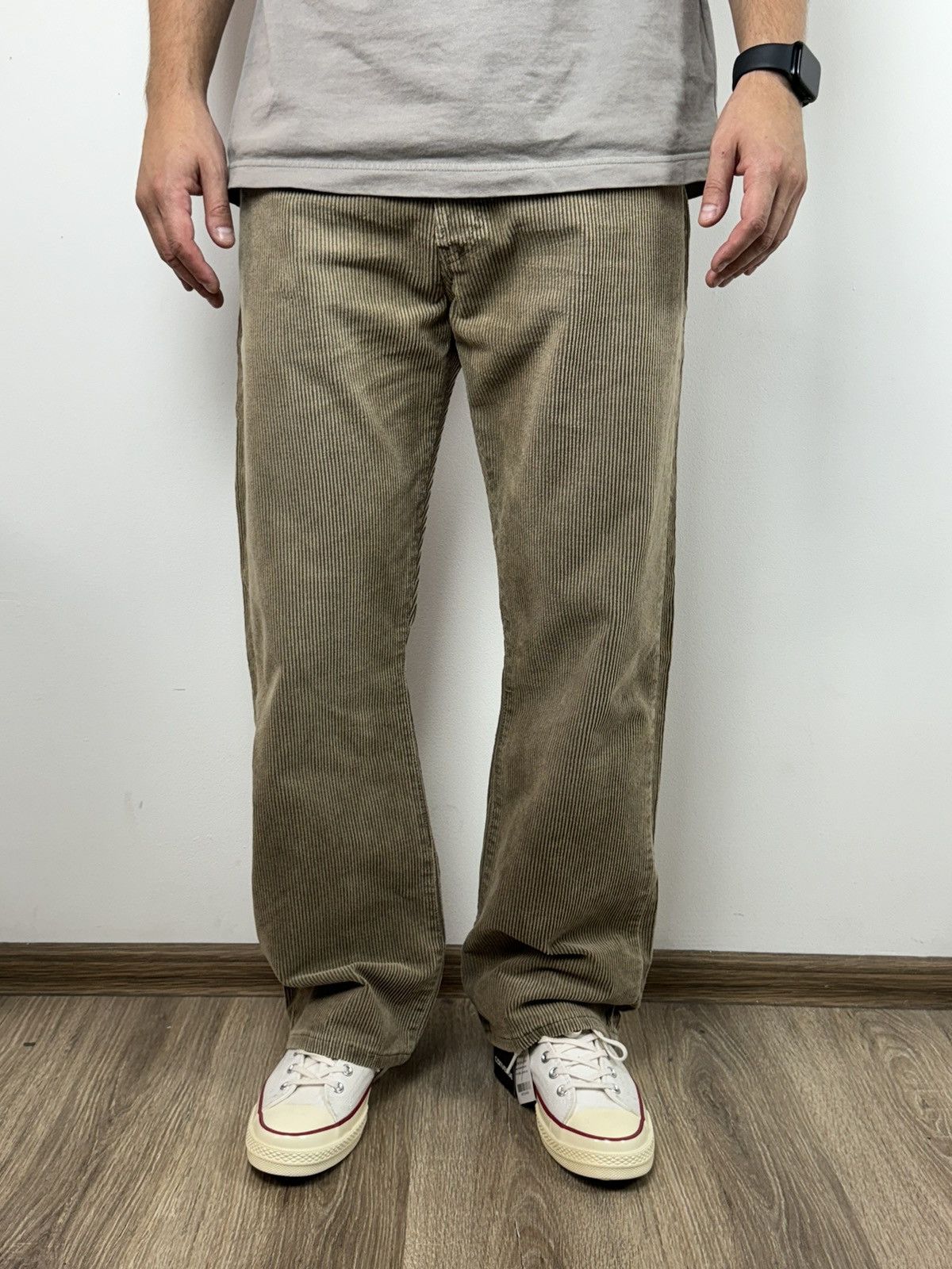 Levi's Men’s New Levi’s Jeans 508 Corduroy Pants size W32L30 Size US 32 / EU 48 - 3 Thumbnail