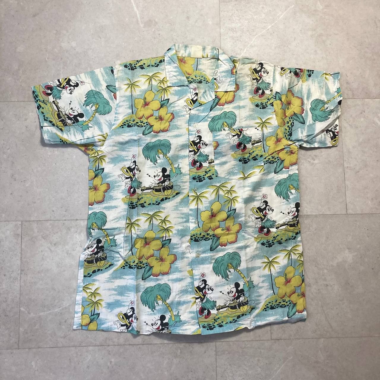 Disney Vintage Disney Mickey Mouse Aloha Hawaiian Beach Shirt Size US XL / EU 56 / 4 - 1 Thumbnail