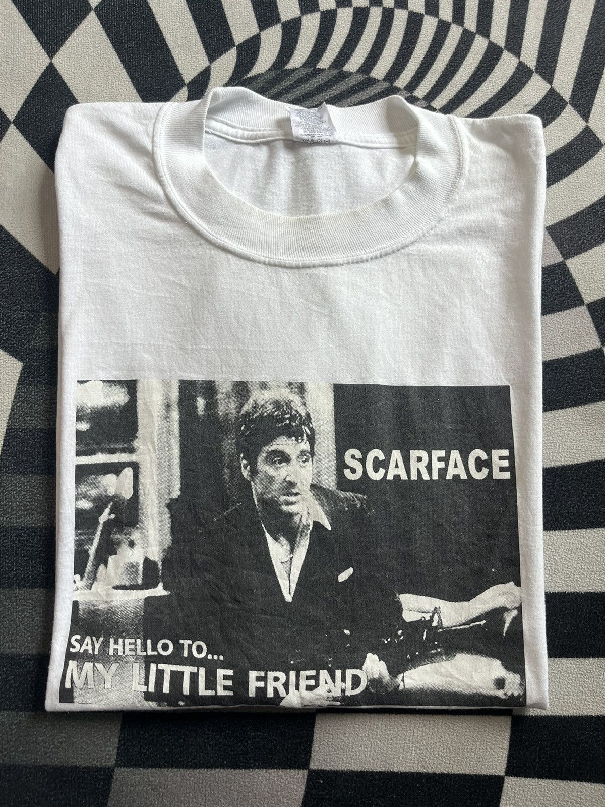 Arts & Science Vintage SCARFACE filme 00’s (3XL) Tshirt Size US XXL / EU 58 / 5 - 1 Thumbnail