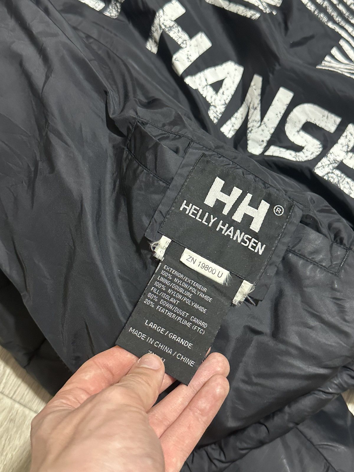 Helly Hansen × Vintage Vintage Reversible Helly Hansen Puffer Jacket Size US L / EU 52-54 / 3 - 13 Thumbnail