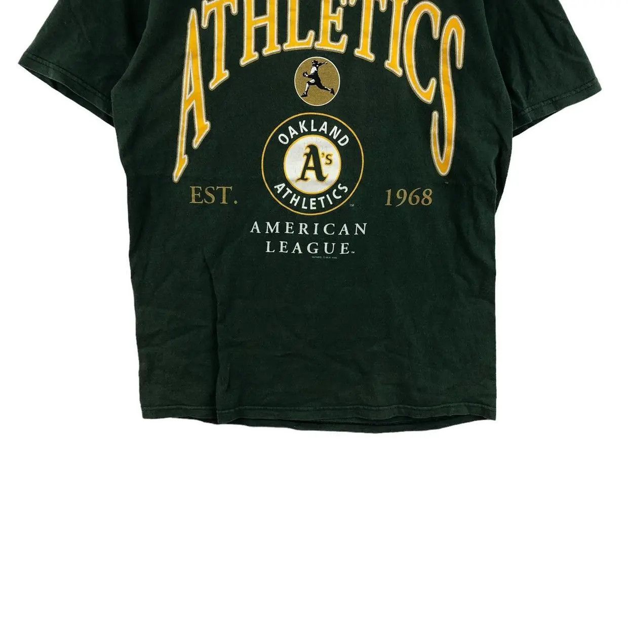 Vintage Vintage 1996 MLB OAKLAND Tee Shirt Sportswear Major Size US M / EU 48-50 / 2 - 4 Thumbnail