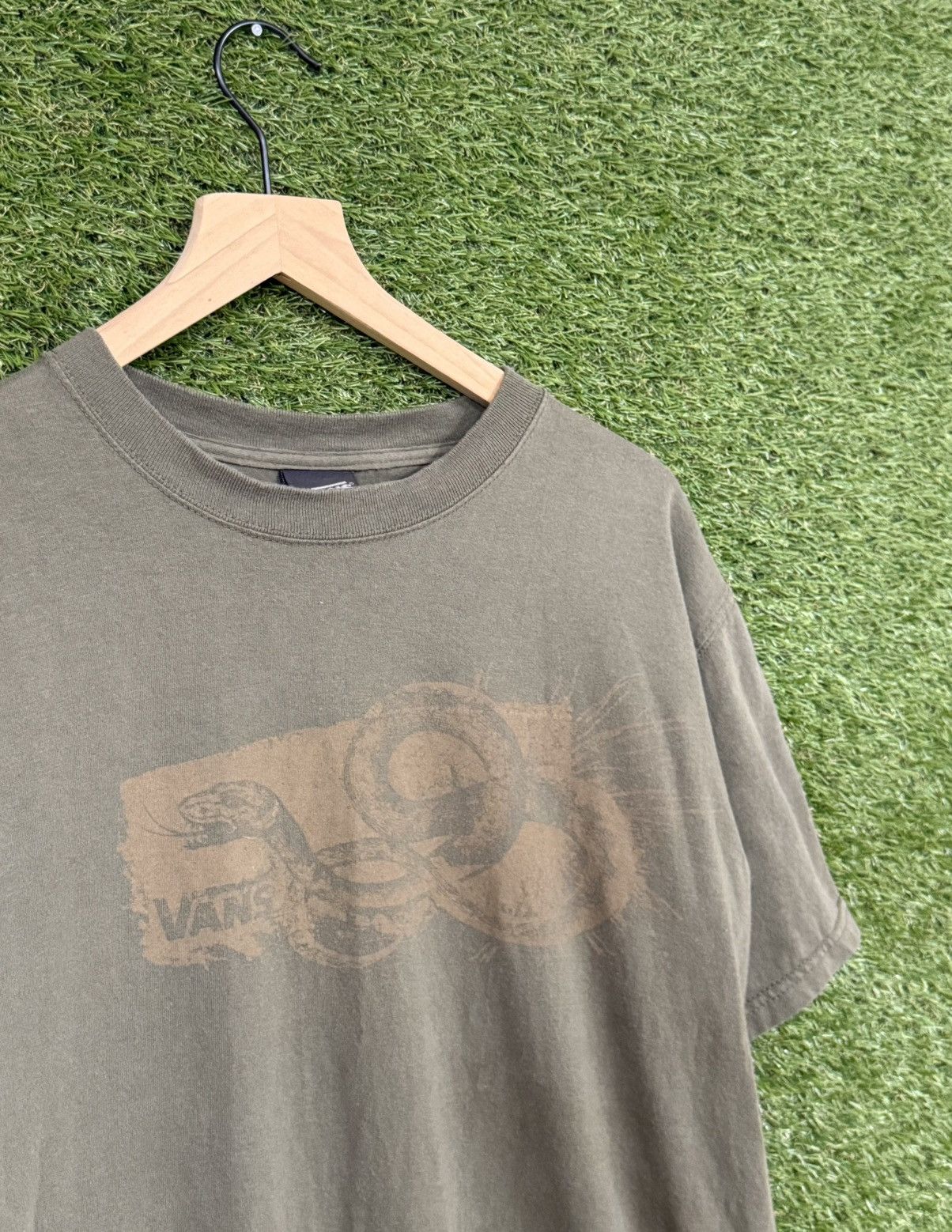 Vans Vintage Vans Snake Python Logo Skate Forest Olive Tee Size US M / EU 48-50 / 2 - 2 Thumbnail