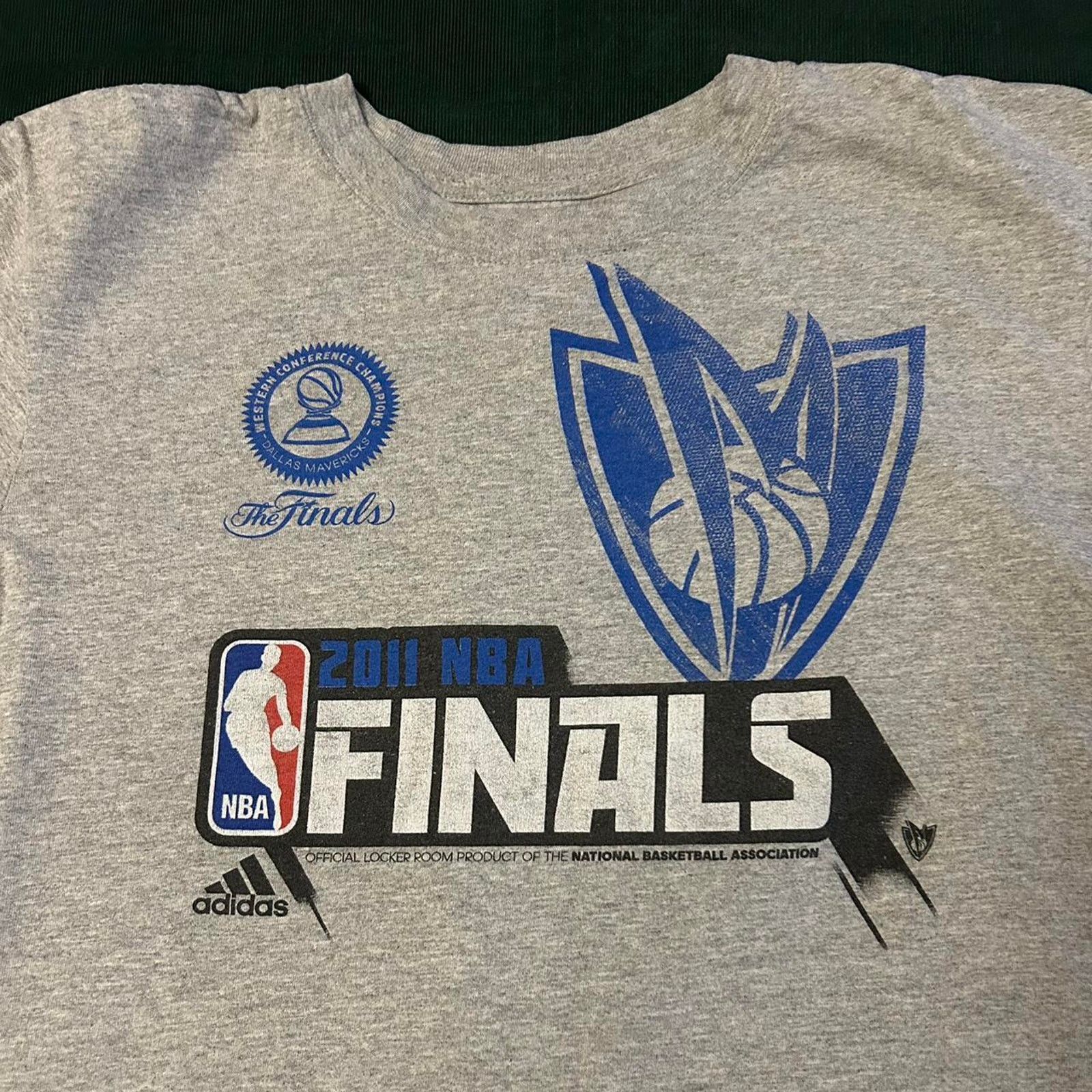 NBA Dallas mavericks 2011 finals tee Size US L / EU 52-54 / 3 - 2 Thumbnail