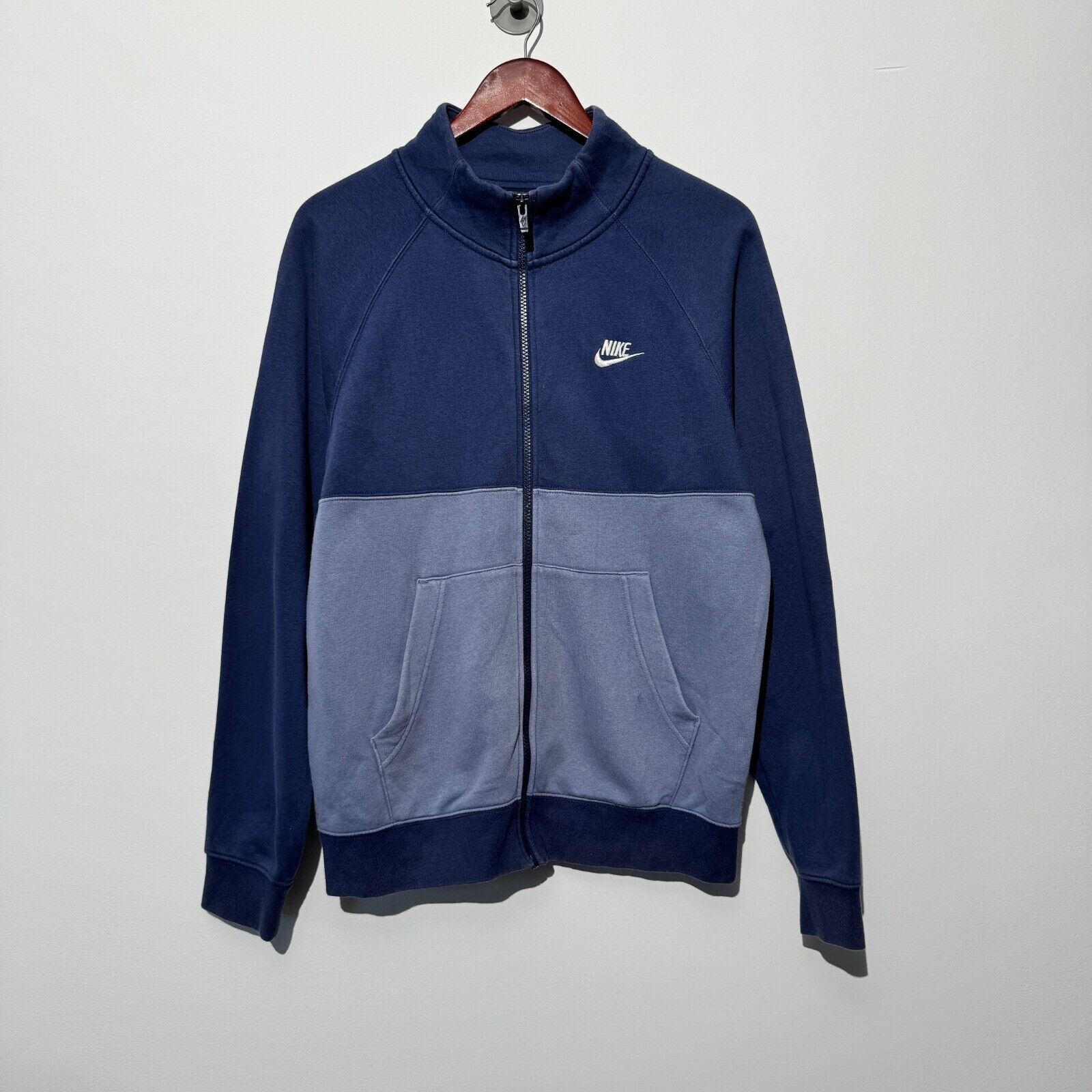 Nike × Vintage Vintage Nike Unisex Navy Blue Cotton Zip Sweatshirt Size S Size US S / EU 44-46 / 1 - 1 Thumbnail
