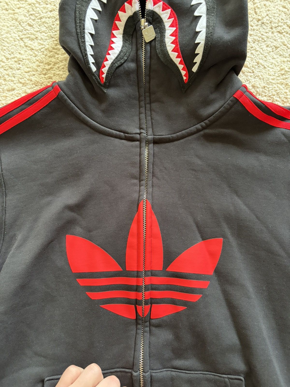 Adidas × Bape UVP7 Bape x adidas Shark Fleece Full Zip Up Hoodie (Black) Size US M / EU 48-50 / 2 - 7 Thumbnail