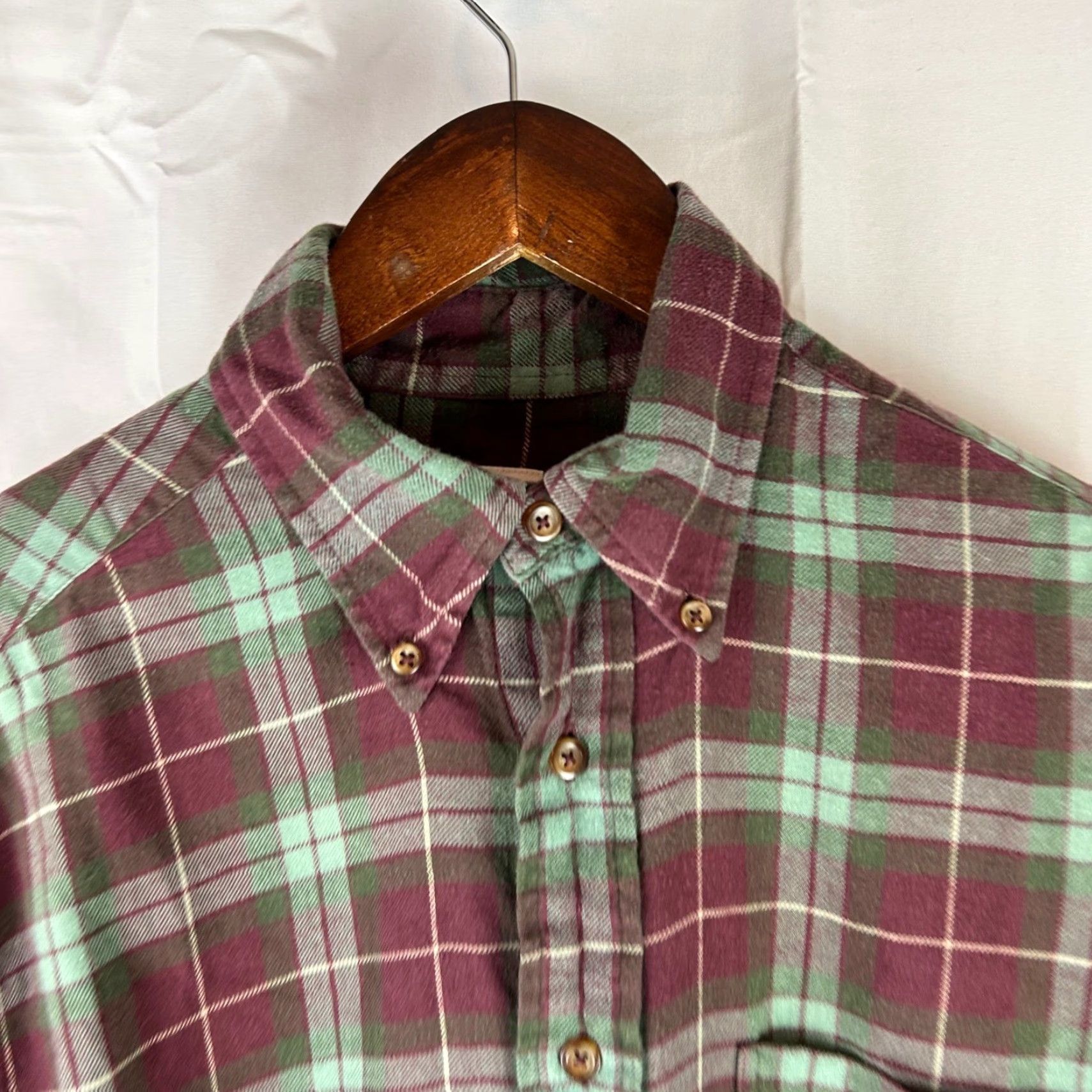 Brooks Brothers Brooks Brothers 346 Flannel Shirt Mens Small Burgundy Green Plaid Button Down Shirt Size US S / EU 44-46 / 1 - 3 Thumbnail
