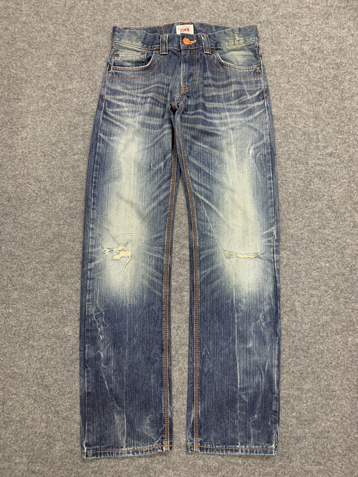 Edwin DISTRESSED EDWIN VINTAGE XV FADED BLUE. Size US 31 - 2 Thumbnail