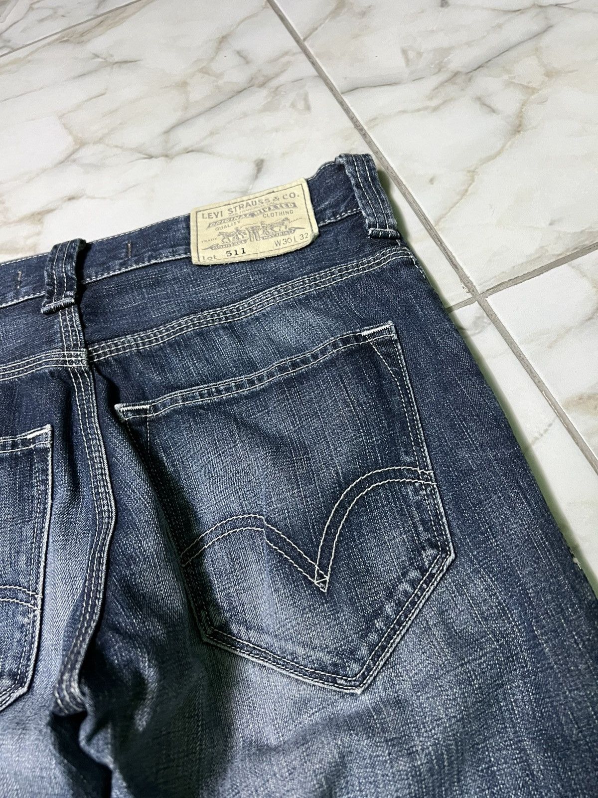 Levi's Vintage Levis 511 Distressed Washed Jean Size US 30 / EU 46 - 19 Thumbnail