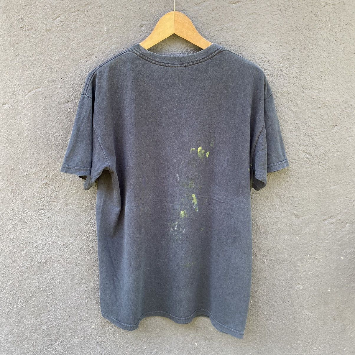 Band Tees Thrashed Faded Vintage Y2K Whitechapel Band ERD GRUNGE TEE Size US M / EU 48-50 / 2 - 6 Thumbnail