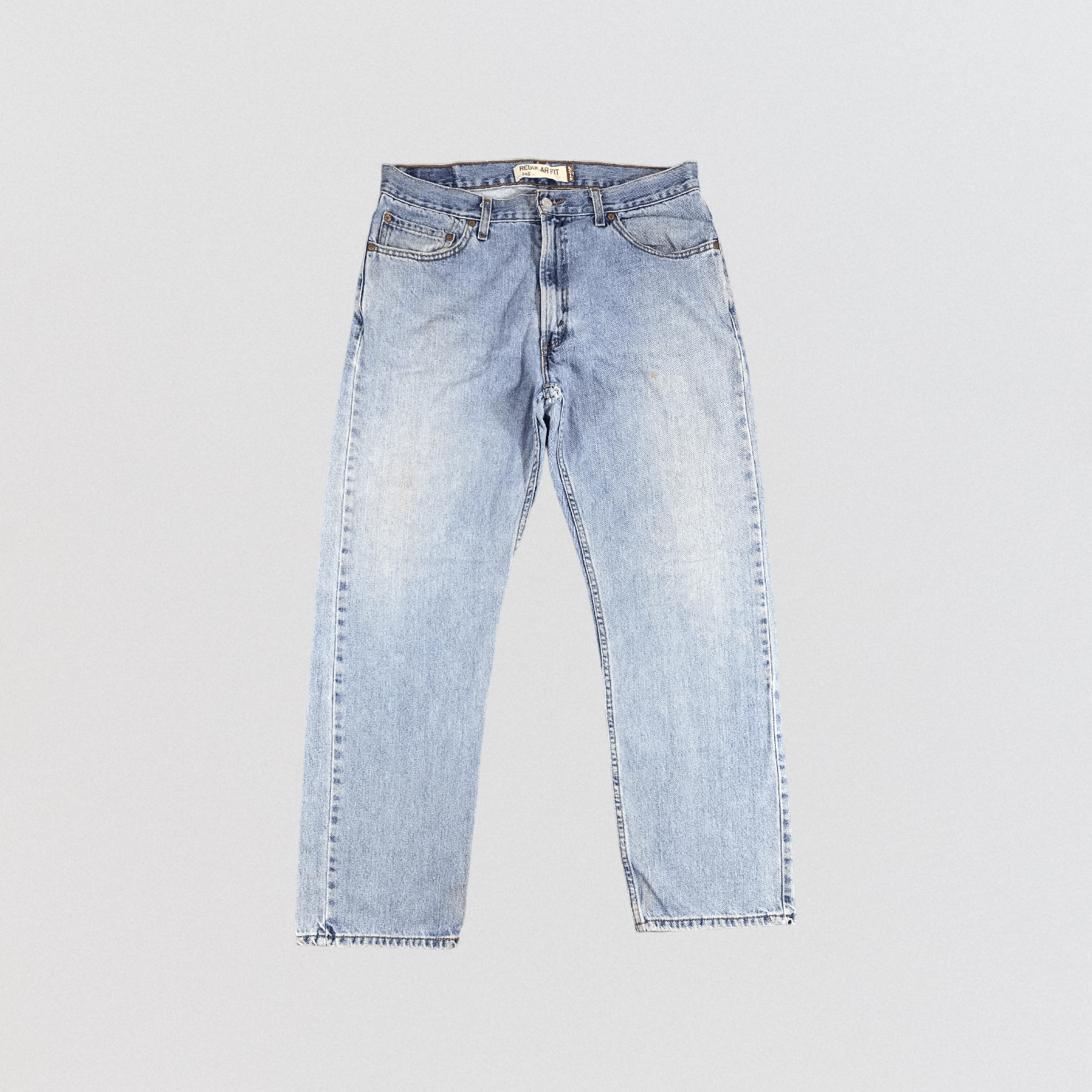 Levi's × Vintage Vintage Light Wash Levis 505 Jeans-JM1293 Size US 36 / EU 52 - 1 Thumbnail