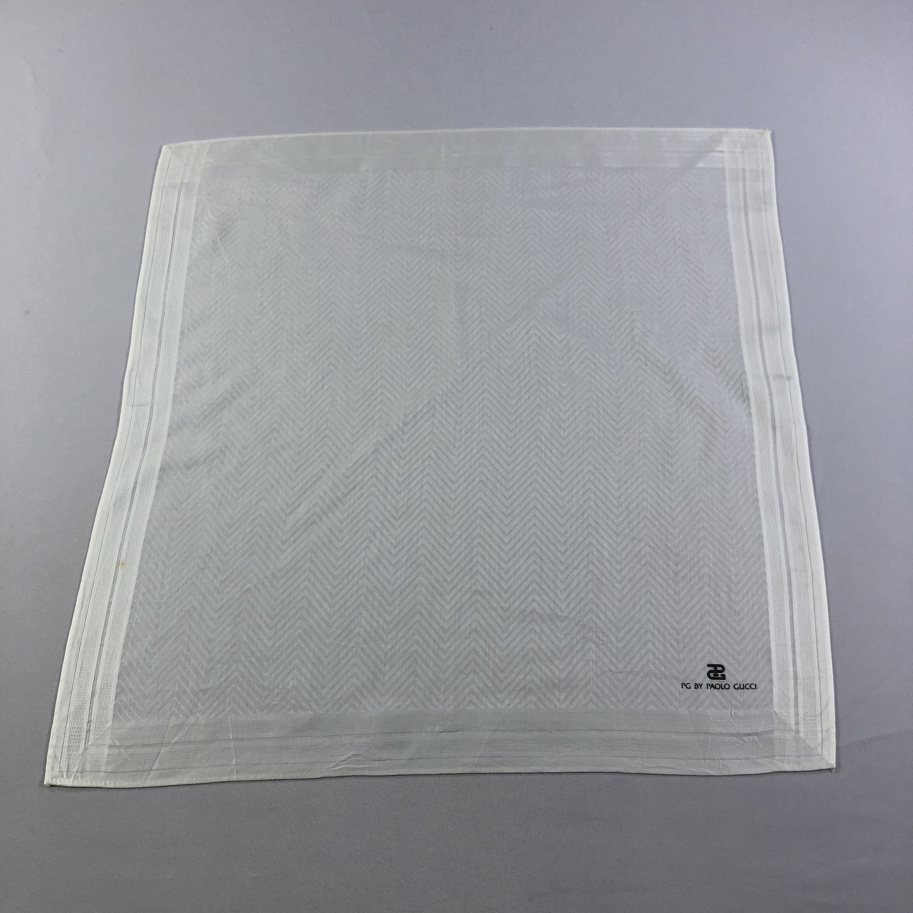 Paolo Gucci Paolo Gucci White Handkerchief Neckerchief Bandana H2144 Size ONE SIZE - 2 Thumbnail