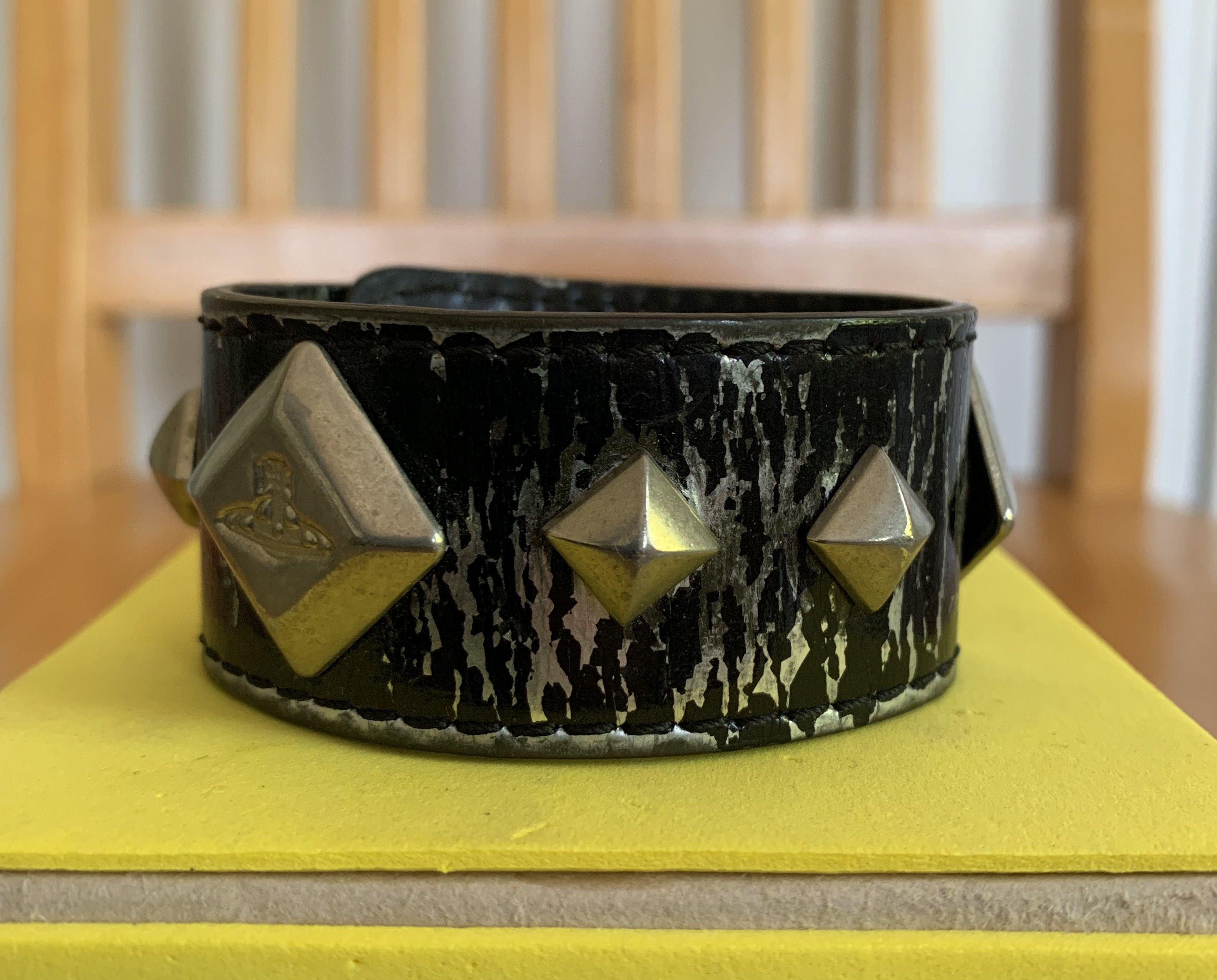 Vivienne Westwood Vivenne Westwood Studded Leather Orb Bracelet Size ONE SIZE - 3 Thumbnail