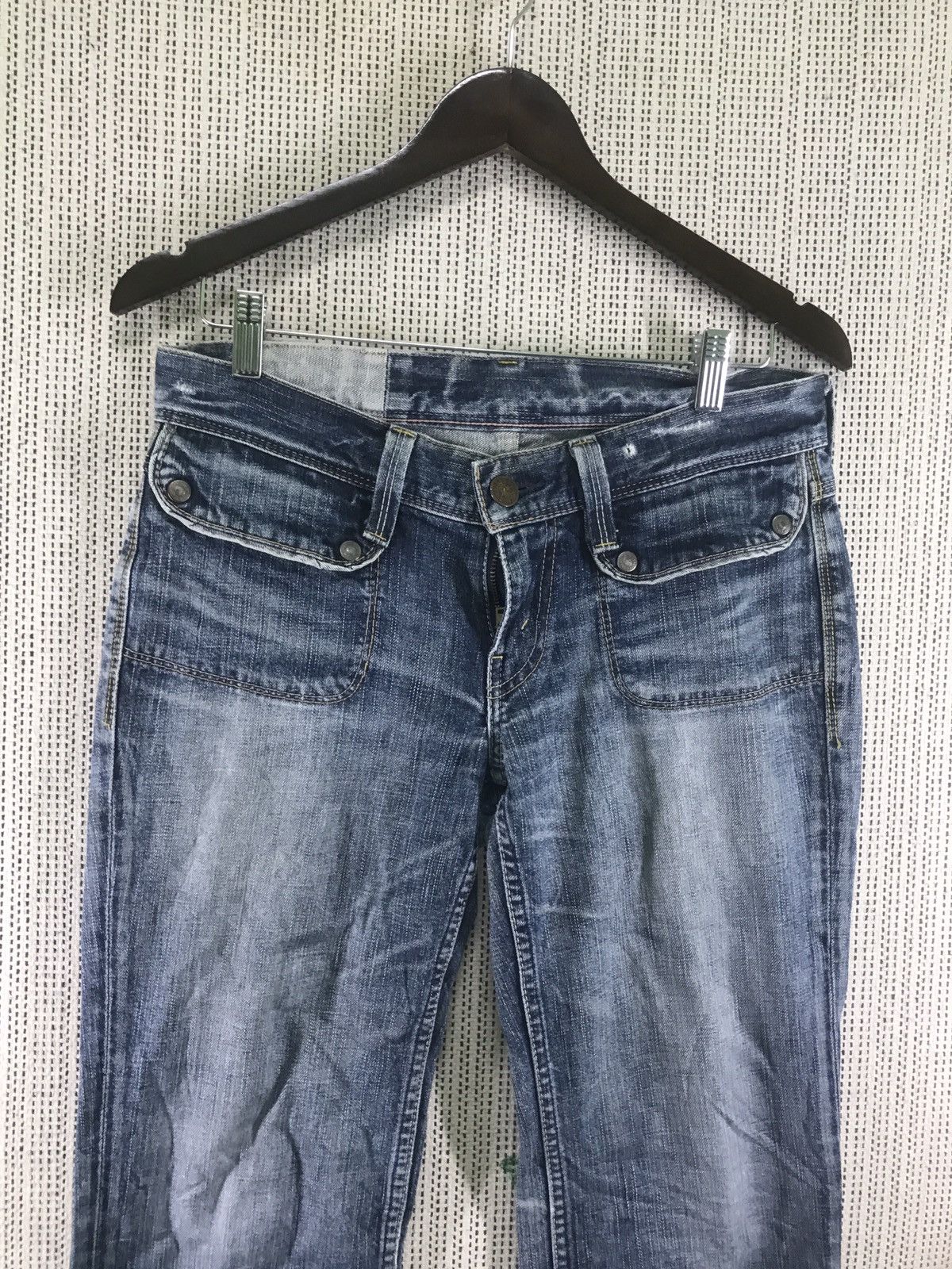 Levi's Vintage levis women very rare Size 29" - 3 Thumbnail