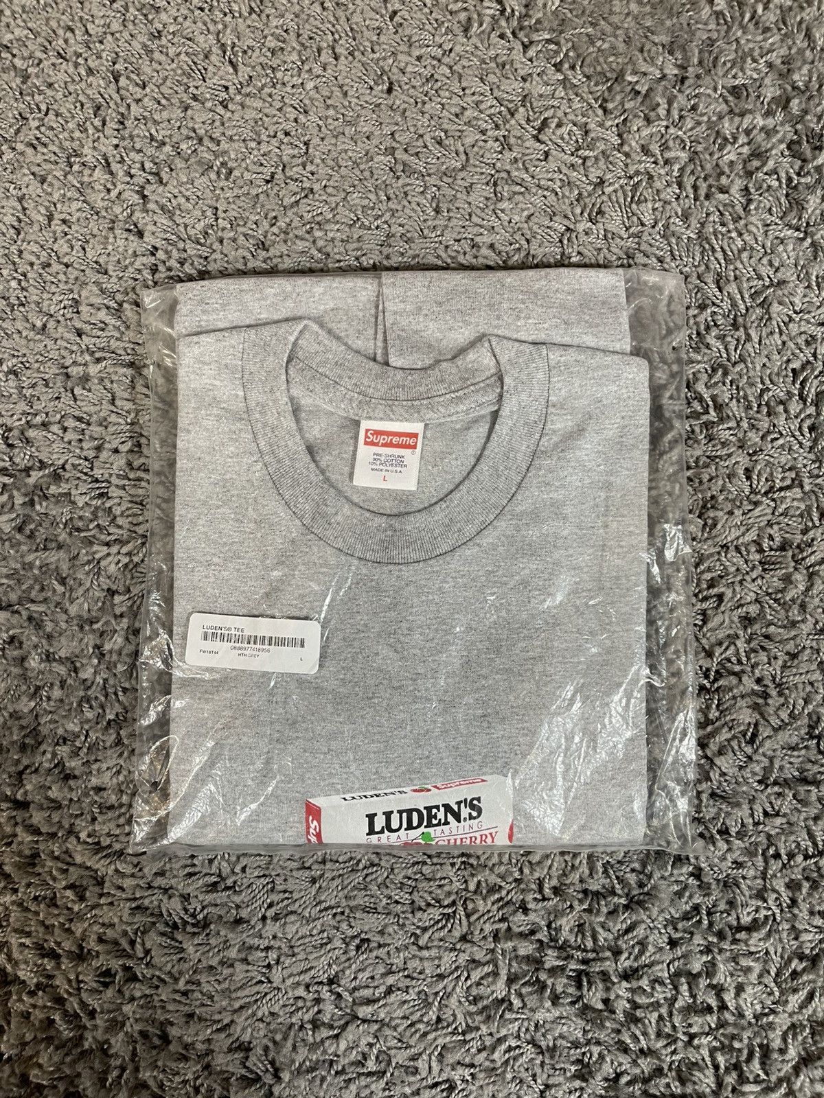 Supreme 2018FW Supreme Luden’s Cherry Candy Throat Drops Tee Grey Size US L / EU 52-54 / 3 - 4 Thumbnail