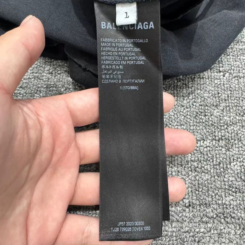 Balenciaga Balenciaga Tower Mud Stained Old Short Sleeves-2506 Size US S / EU 44-46 / 1 - 5 Thumbnail