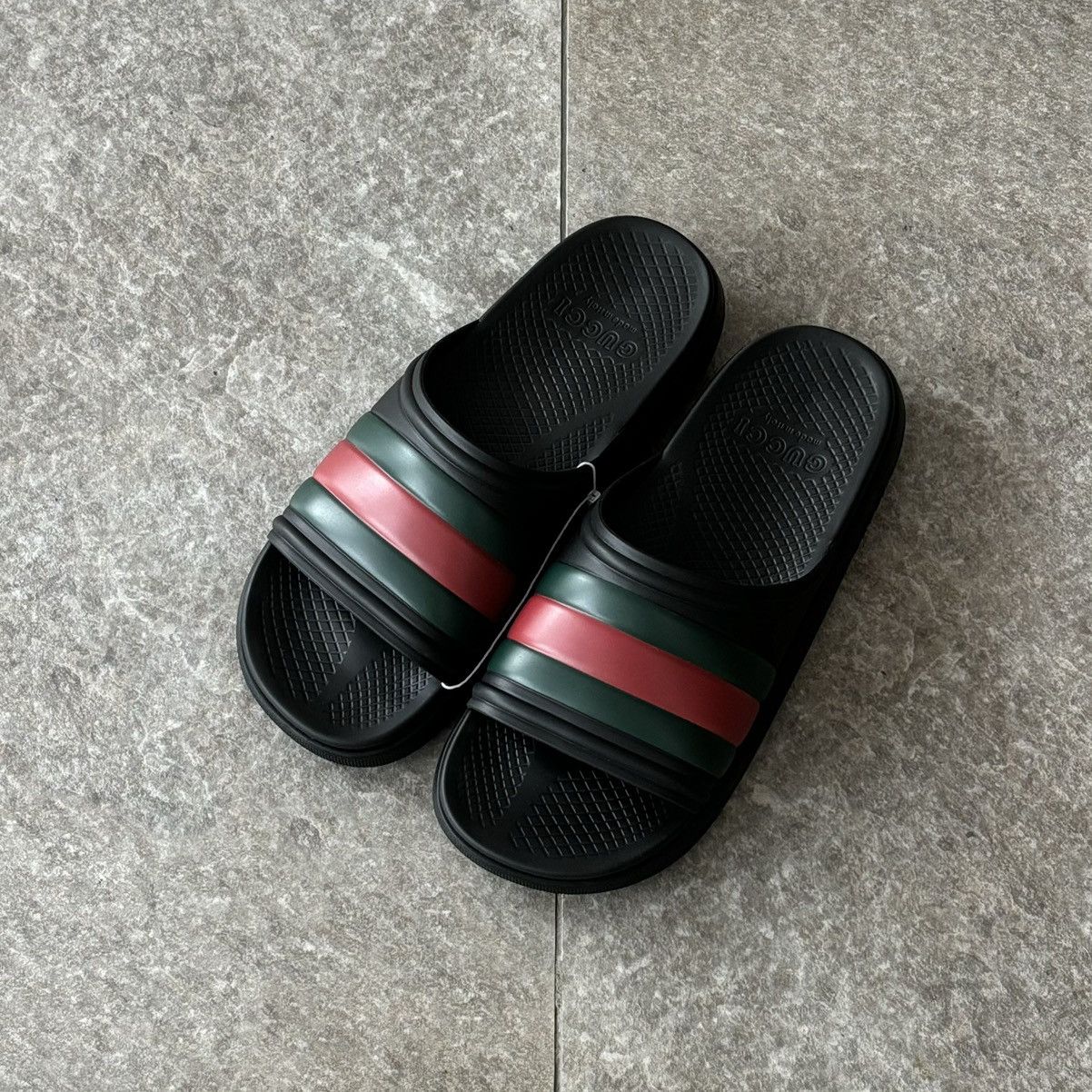 Gucci GUCCI WEB STRIPE LOGO BLACK SLIDE SANDAL Size US 10 / EU 43 - 2 Thumbnail