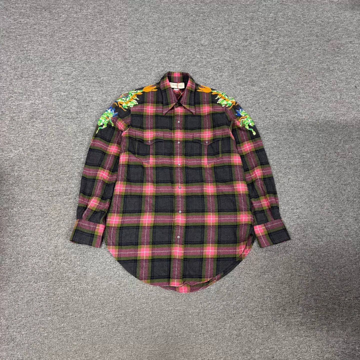 Gucci Gucci Flannel Shirt Red Green Plaid Dragon Embroidery 50 Size US M / EU 48-50 / 2 - 1 Thumbnail