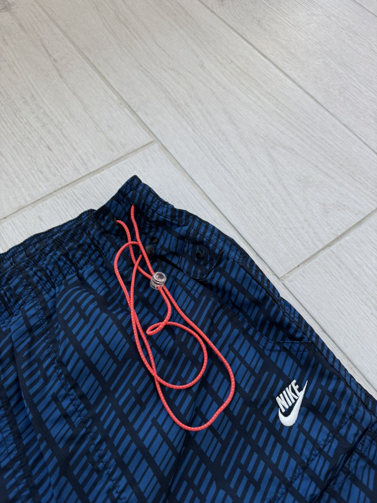 Nike Nike Variant Techwear Cargo Shorts Gorpcore Pattern Size US 32 / EU 48 - 8 Thumbnail