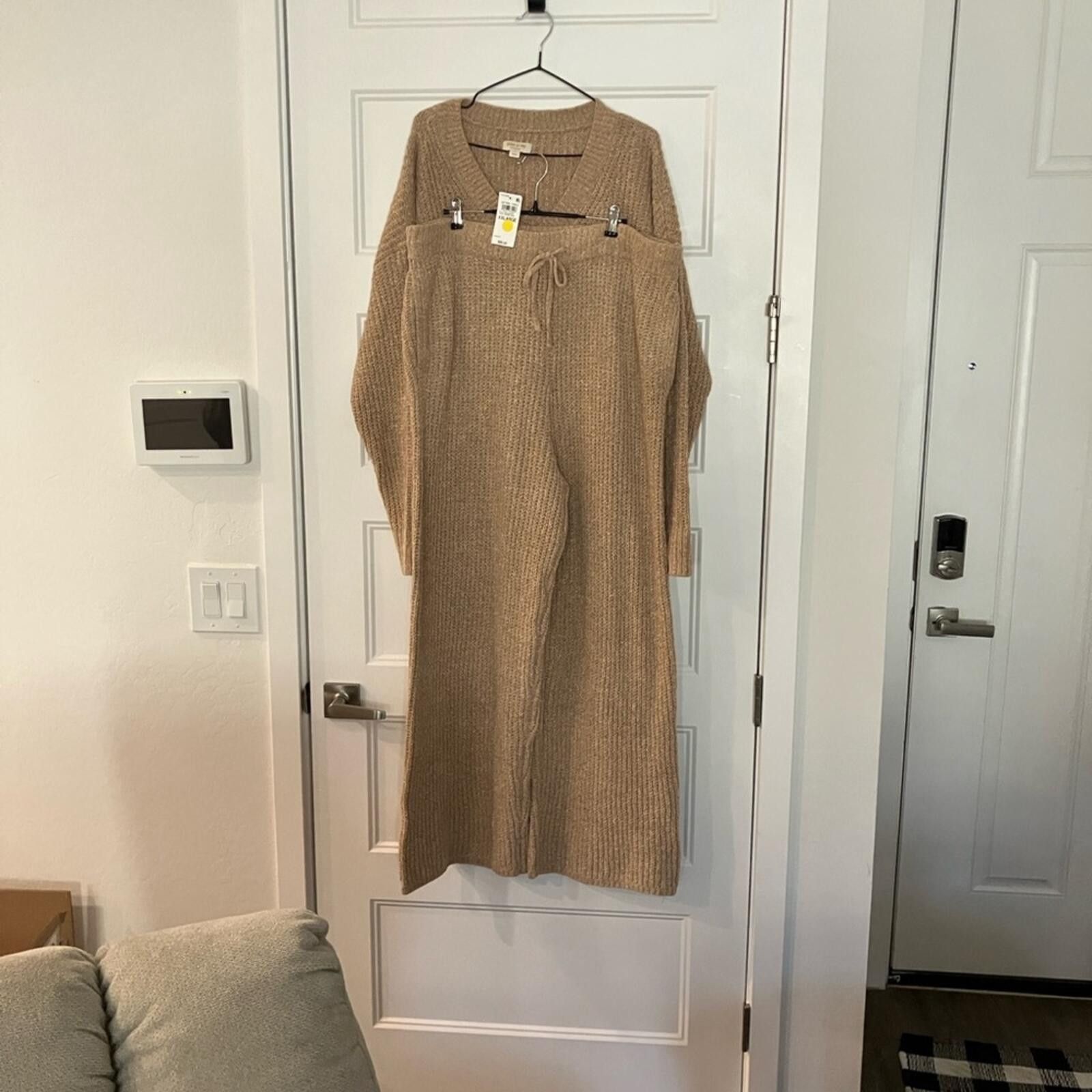 Other Ribbed Knit Pajama Set -Lounge Sweater & Pants Size ONE SIZE - 1 Thumbnail
