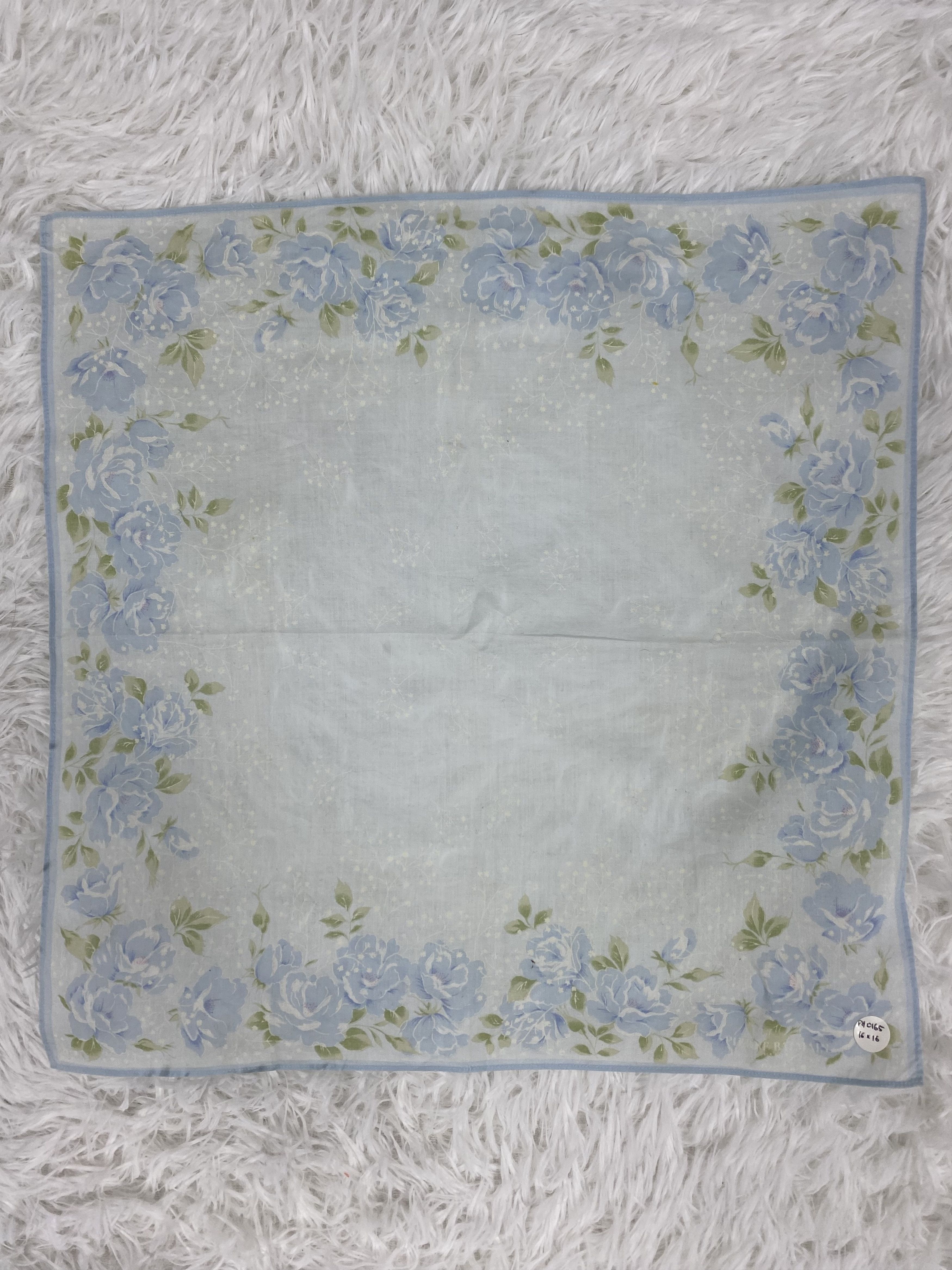 Pierre Balmain × Vintage Vintage Pierre Balmain Handkerchief PH0165 Size ONE SIZE - 3 Thumbnail