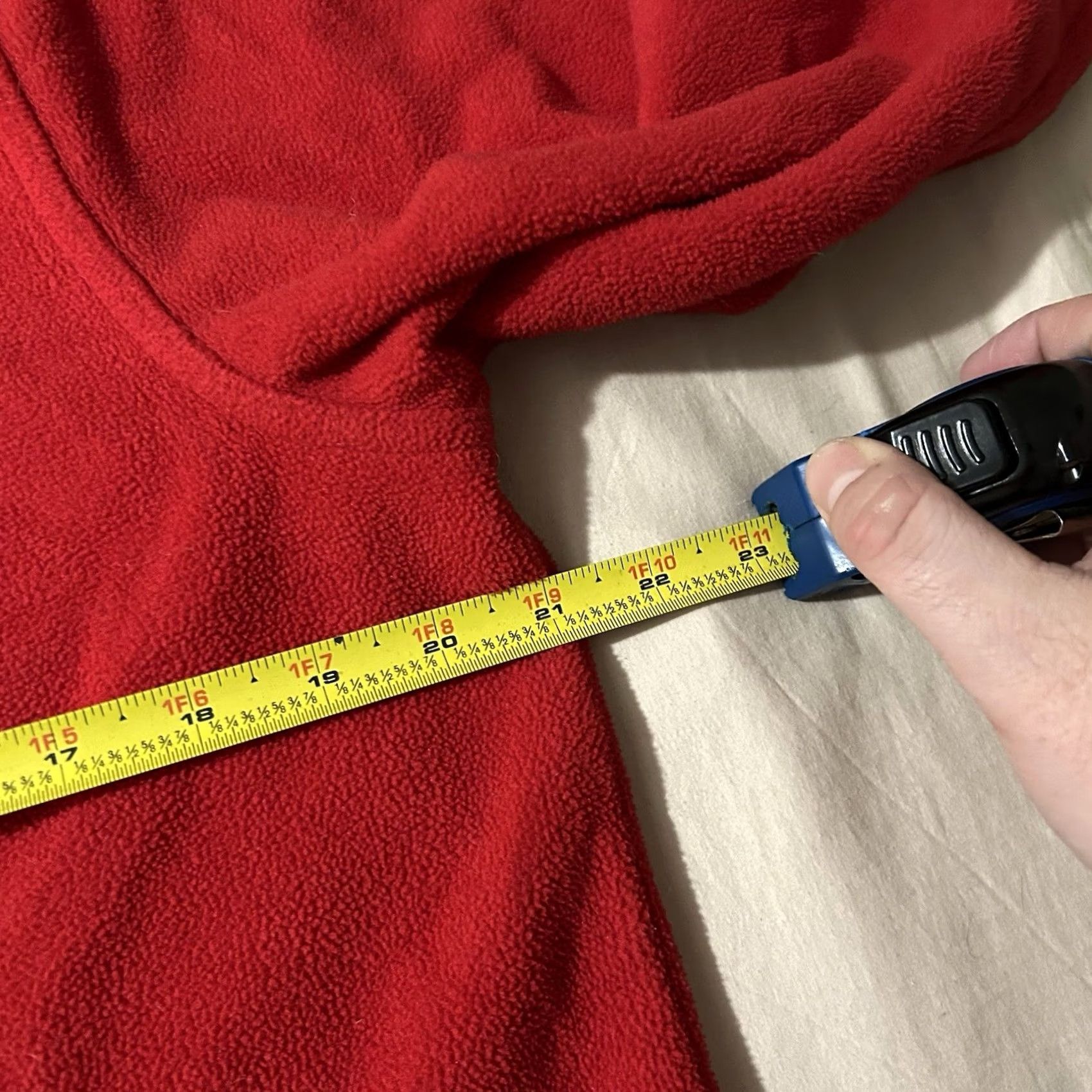 Vintage Men’s Oobe Chick Fil A Employee Fleece Jacket Size Medium Red Polyester Jacket M Mens Size US M / EU 48-50 / 2 - 4 Thumbnail